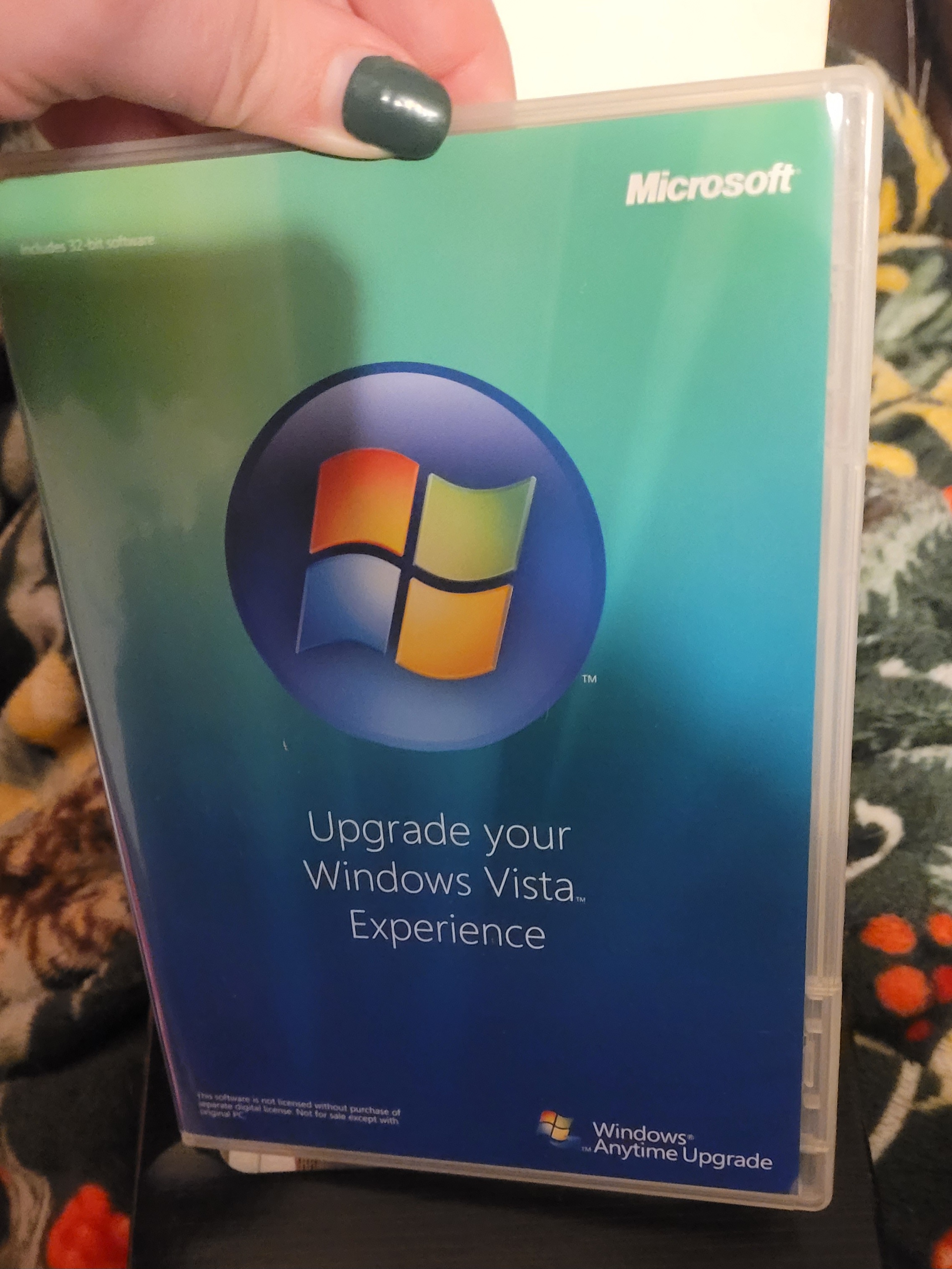 A trip down memory lane: Windows XP disc from my father-in-law's attic