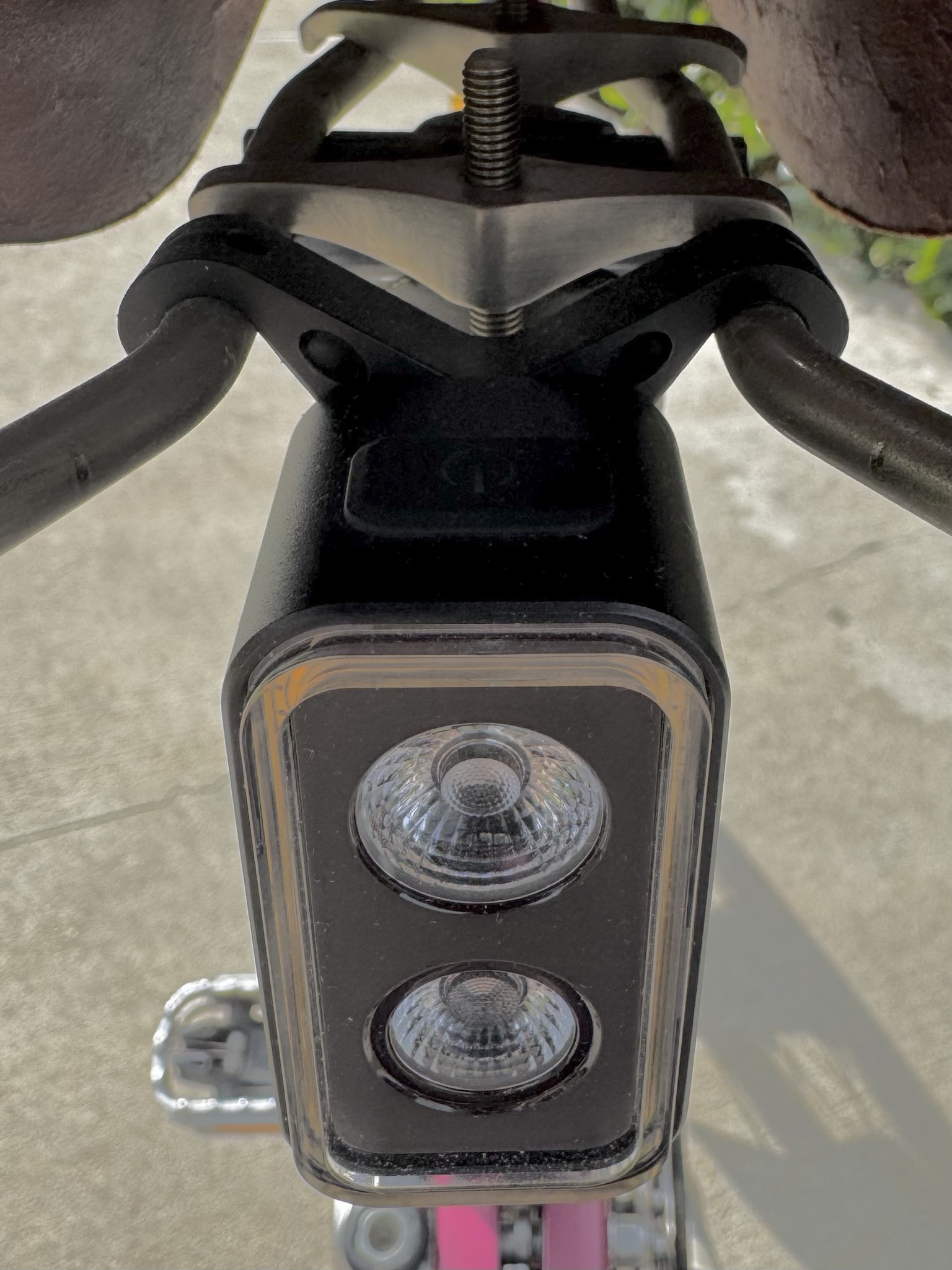 SeeMee 300: Mounted on the Brook Saddle