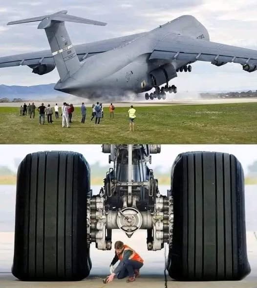 C-5 Super Galaxy: The Aircraft with the Weight of 200 Cars!