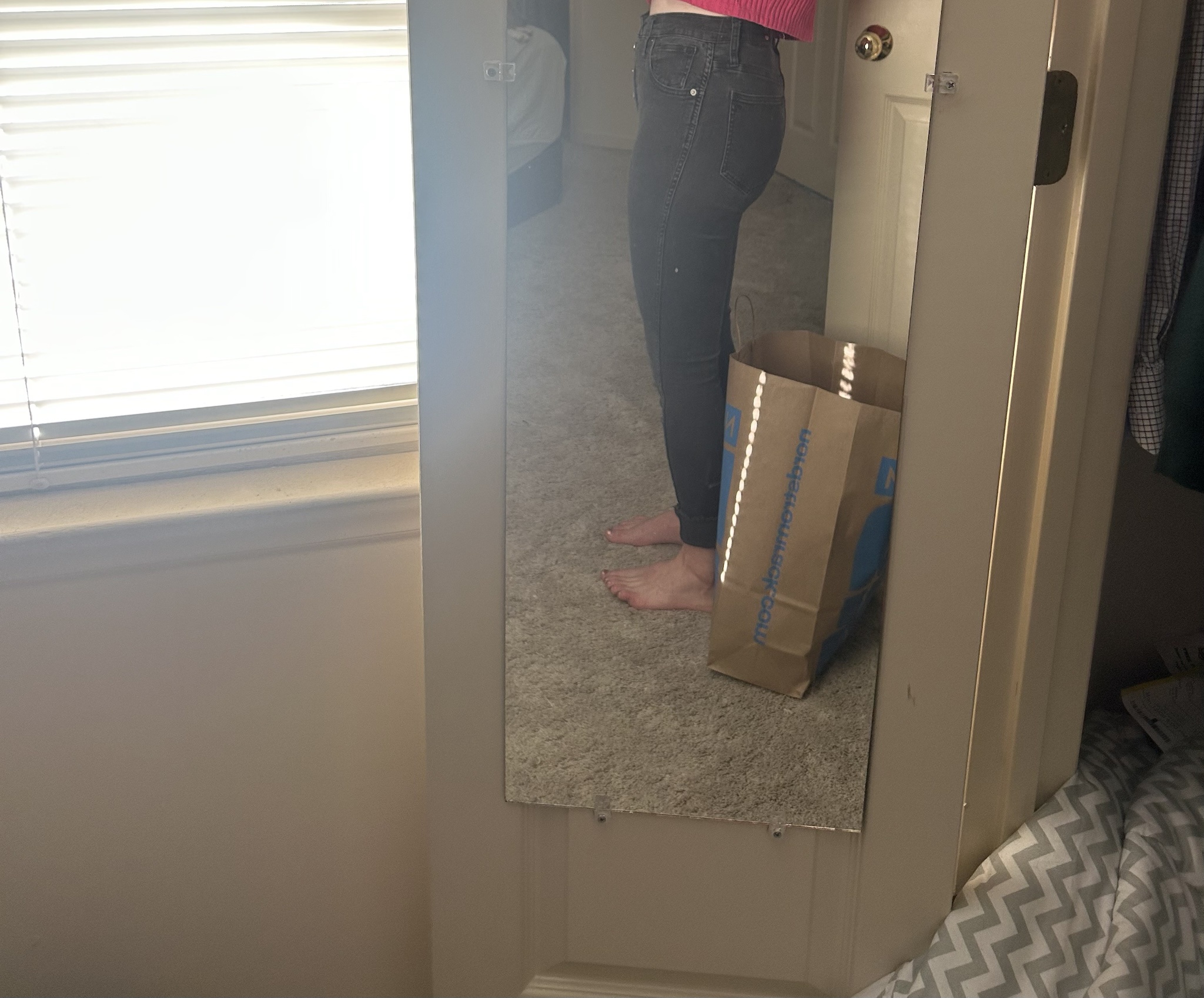 Struggling with my long, undefined butt—how can I change this? I hit the gym 4 times a week and lift weights twice!