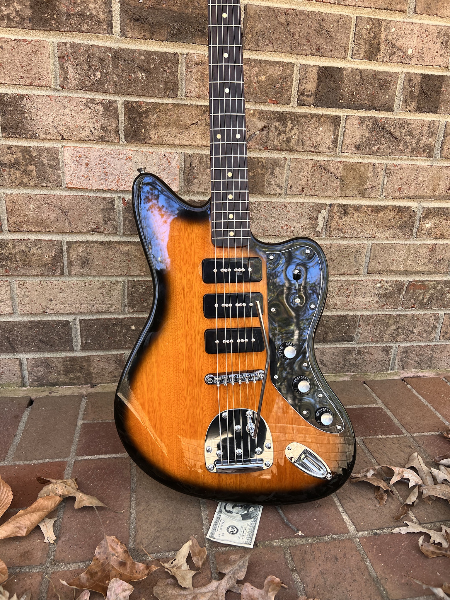 Introducing the Tone Bakery Jazzbird—perfect for music lovers!