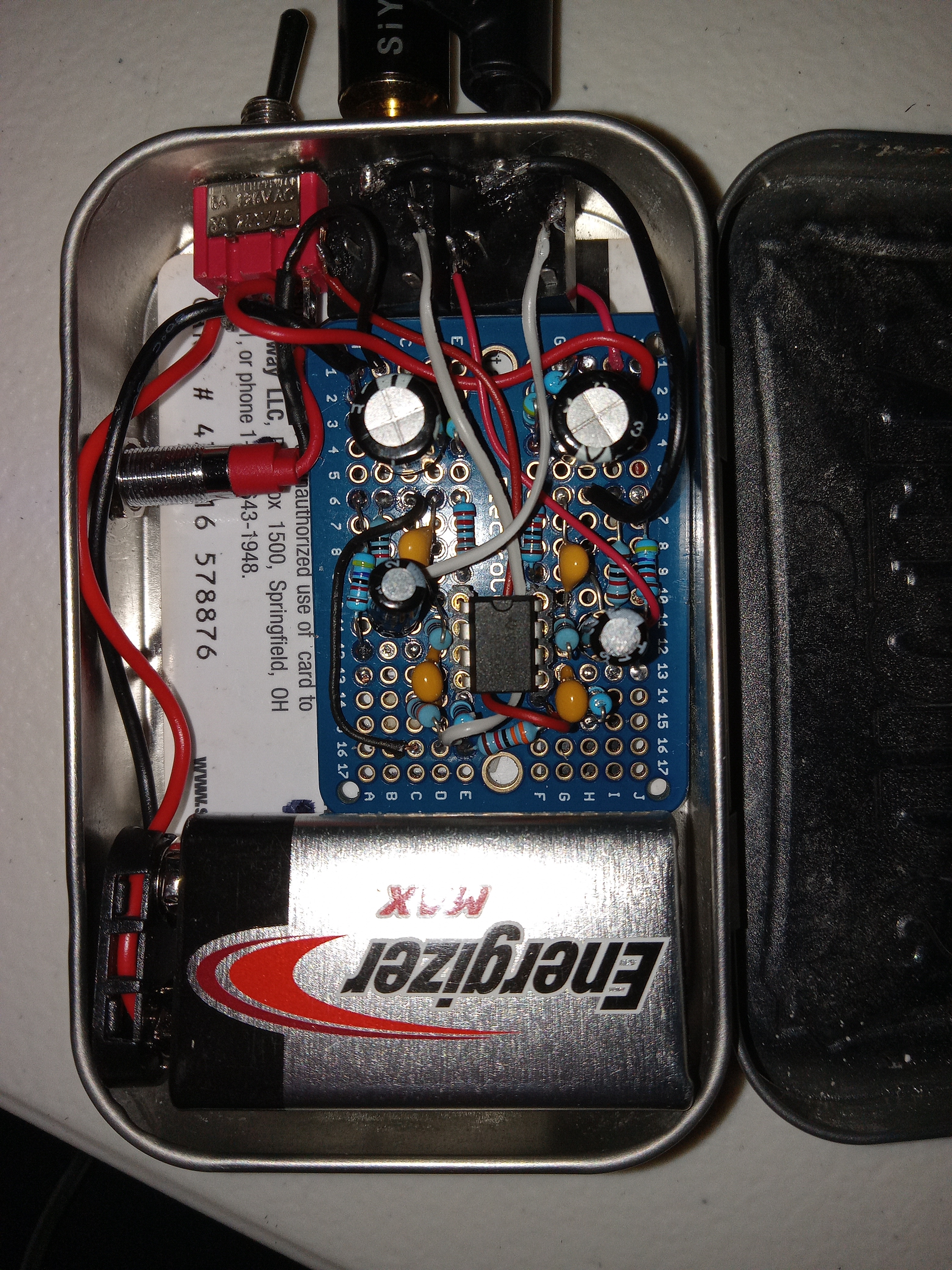 My Experiment: Fitting Headphone Amps into Altoids Tins