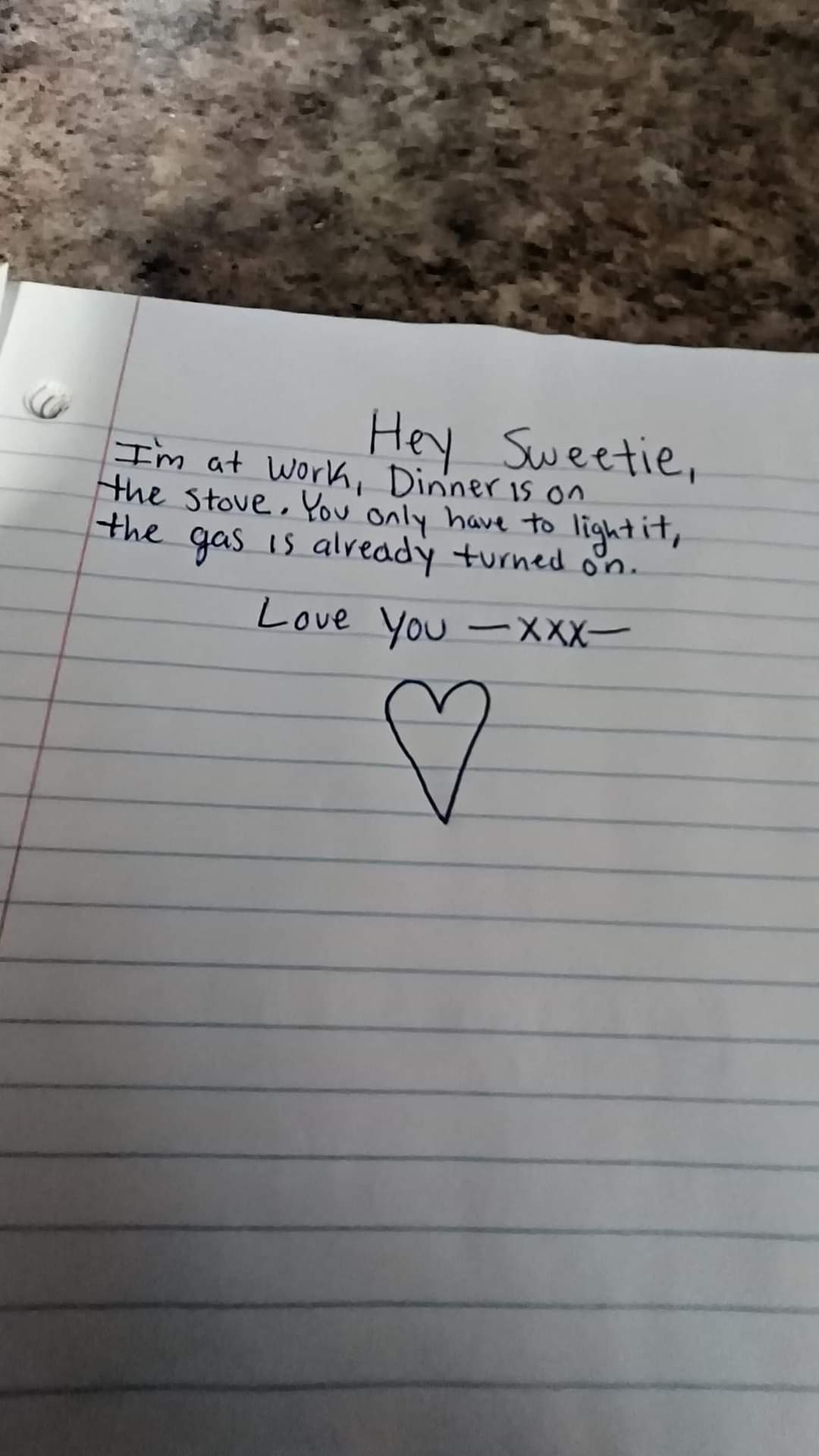 Those Sweet Little Notes from My Girlfriend Make My Day