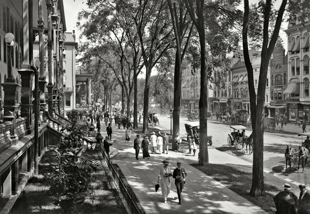 A Glimpse of Saratoga Springs, New York, circa 1915: Broadway at the United States Hotel