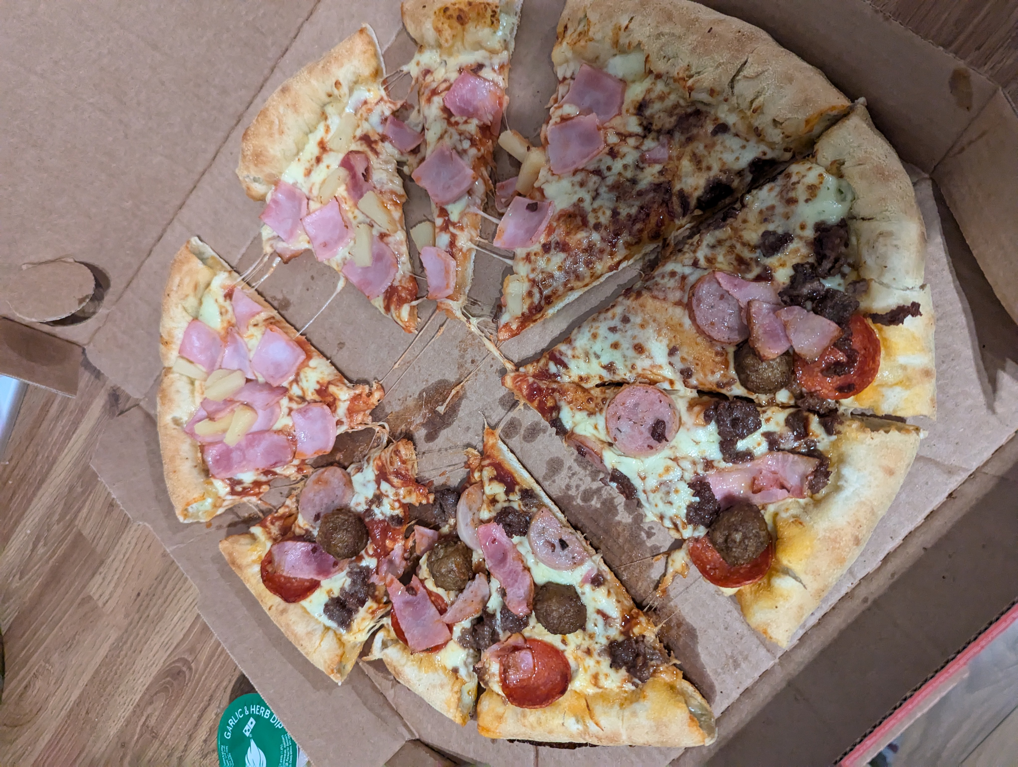 Perfectly Cut Pizza: Thanks, Domino's!