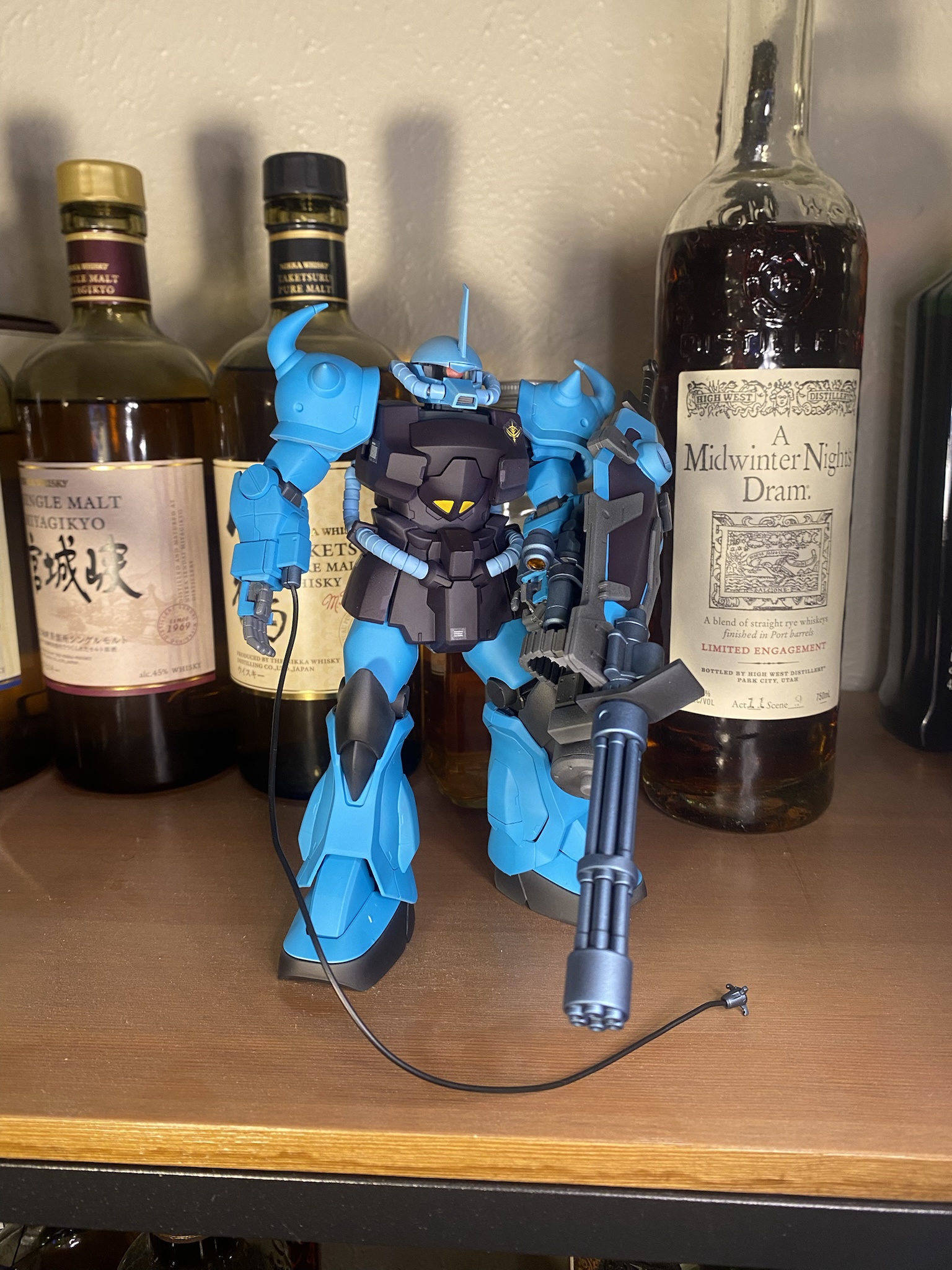 Introducing the MS-07B Gouf Custom - A Mecha Marvel