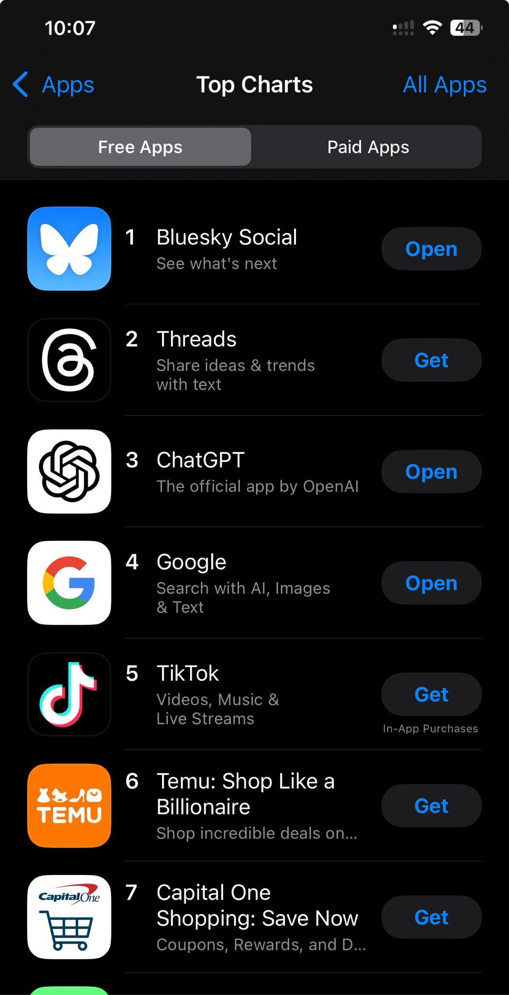 Bluesy makes history as the first open-source iOS app to claim the top spot in the 'Top Free Apps' category!