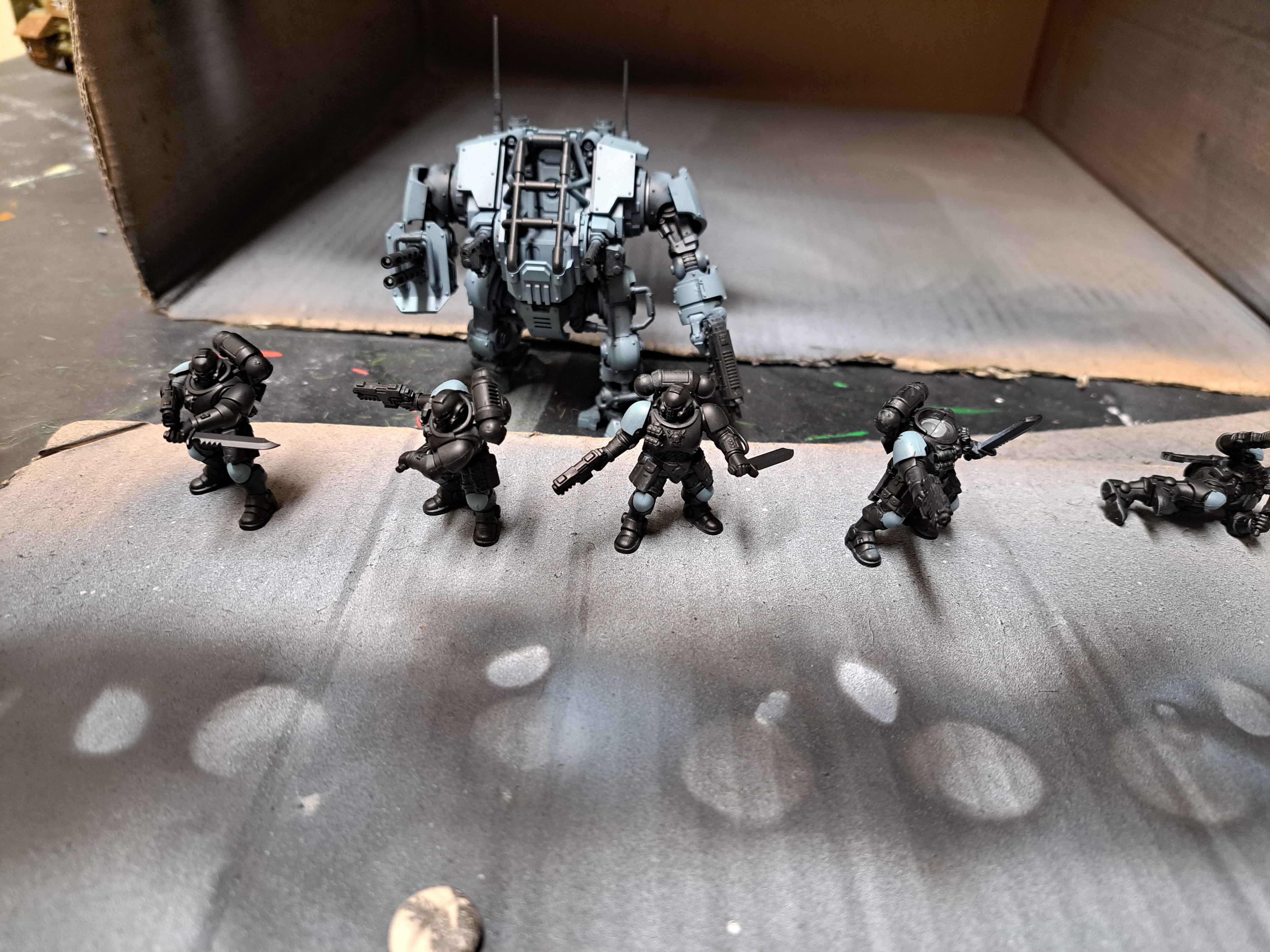 Behind the Scenes: Progress Pictures of 40K Projects