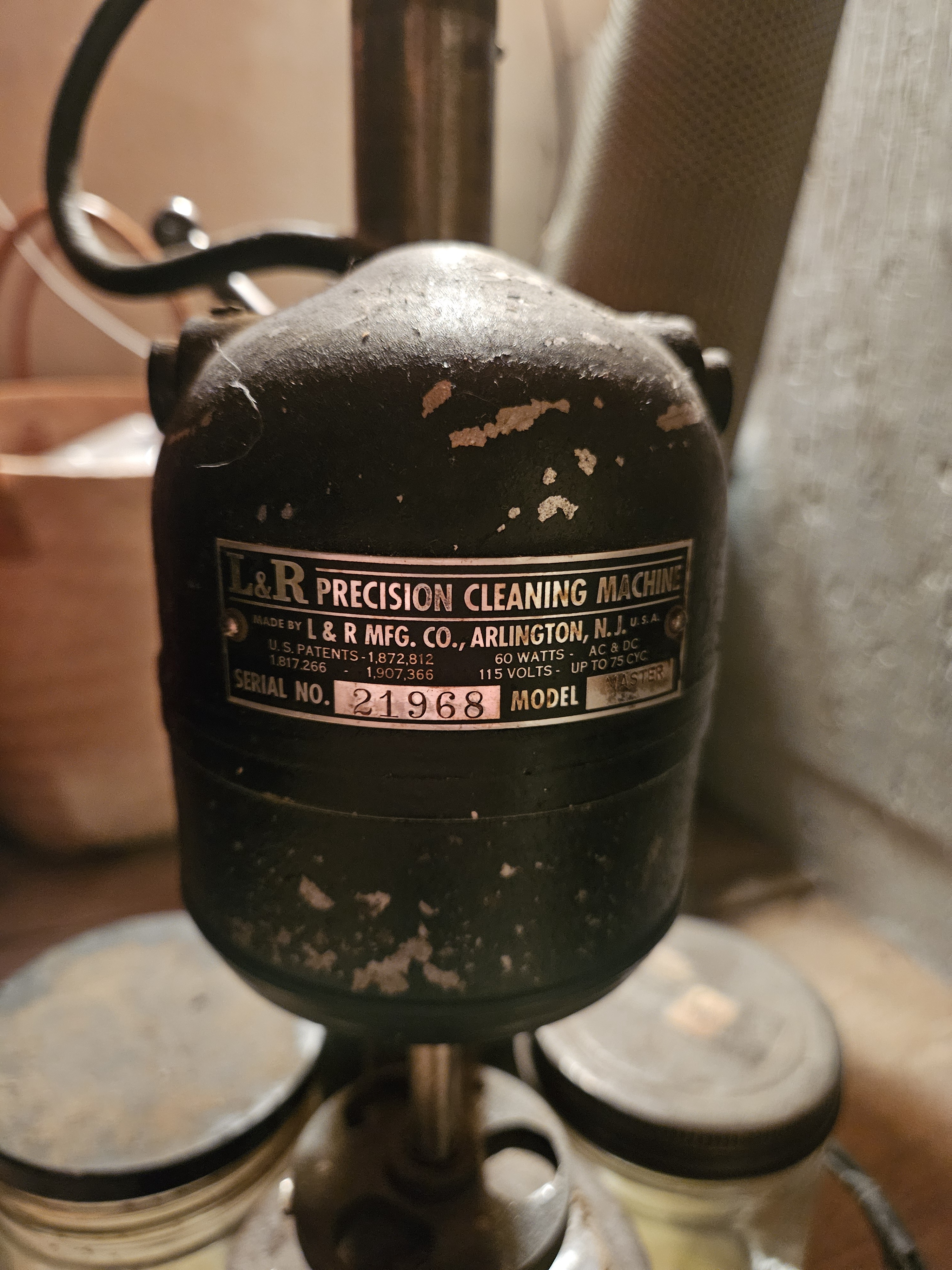 Meet the L&R Master Precision Cleaning Machine: Your Ultimate Cleaning Companion