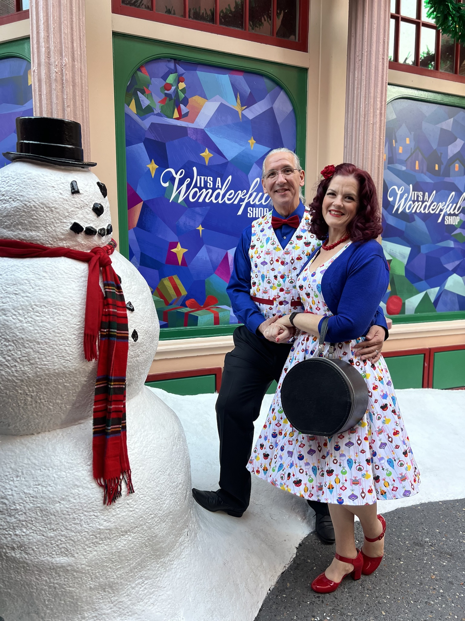 Happy Holidays to All, Y'all!