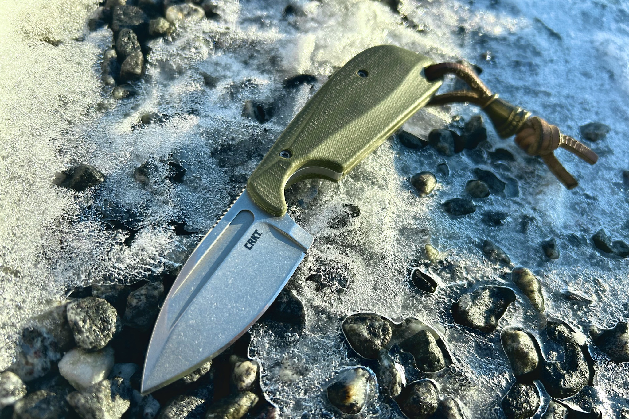 The Compact and Reliable Small Fixed Blade