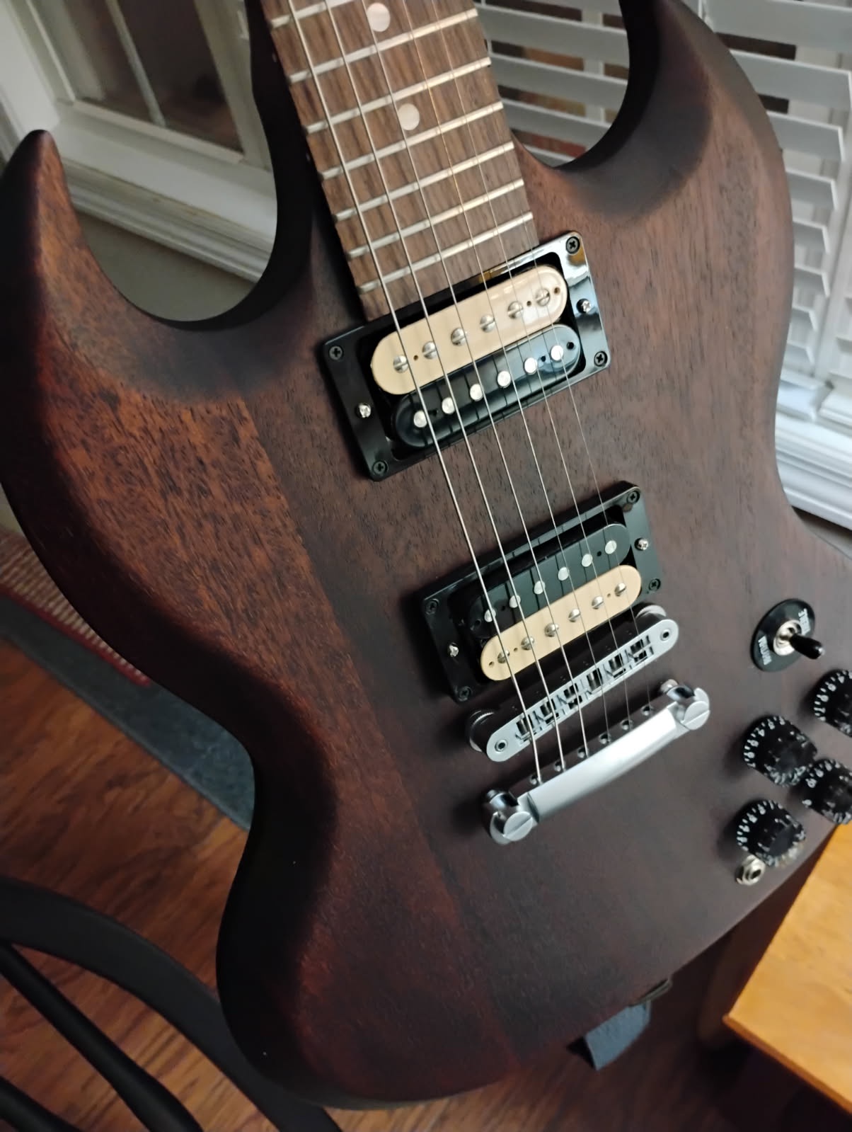 The classic 2014 Gibson SGJ1 guitar