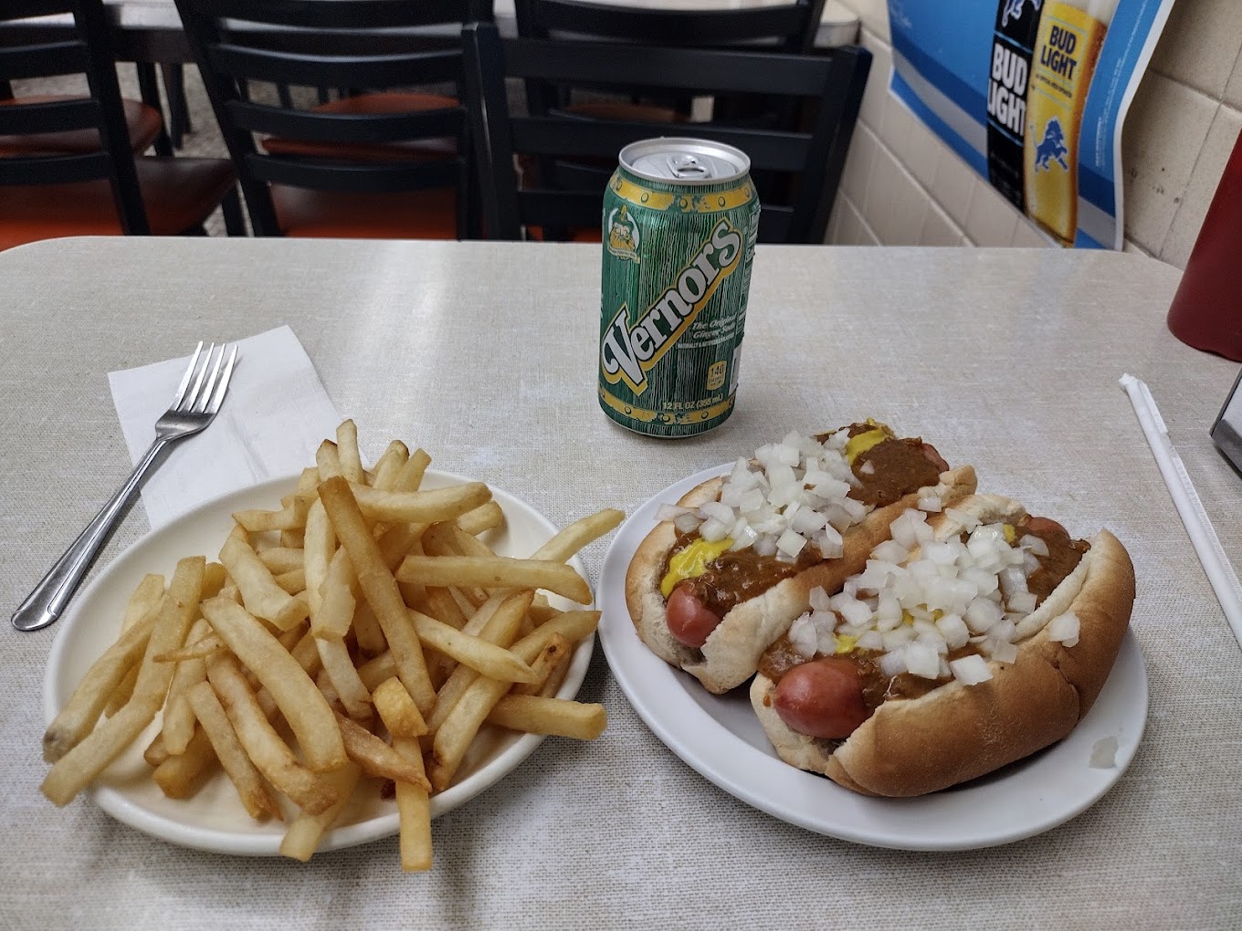 Team Pinecone Nicknamed 'Coneys' Has Me Craving Snacks