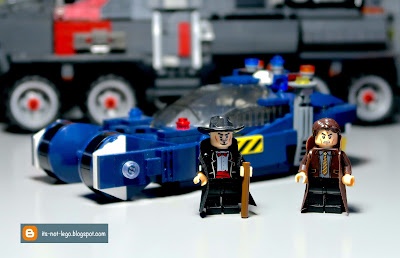 Gaff and Deckard: A Blade Runner Encounter