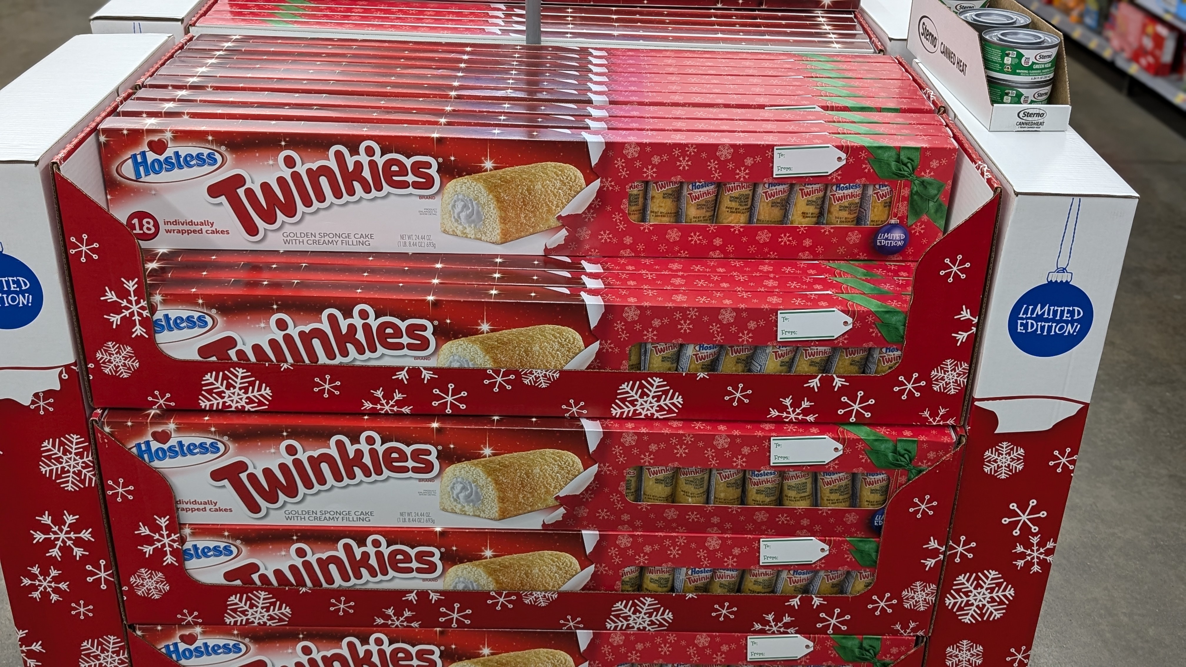 Welcome to America! Your 3-foot box of Twinkies awaits you in Aisle 9. 🍰