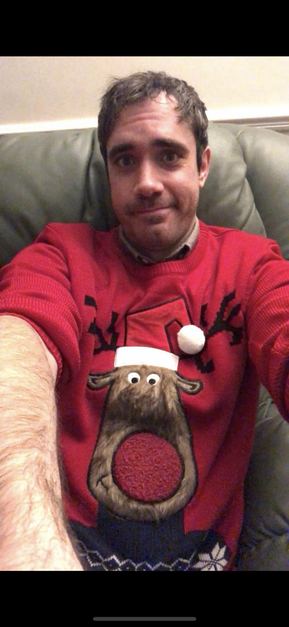 Wishing you a Merry Christmas from the sunny Brisbane! It's too hot for this outfit, but I'm committed to the holiday spirit!