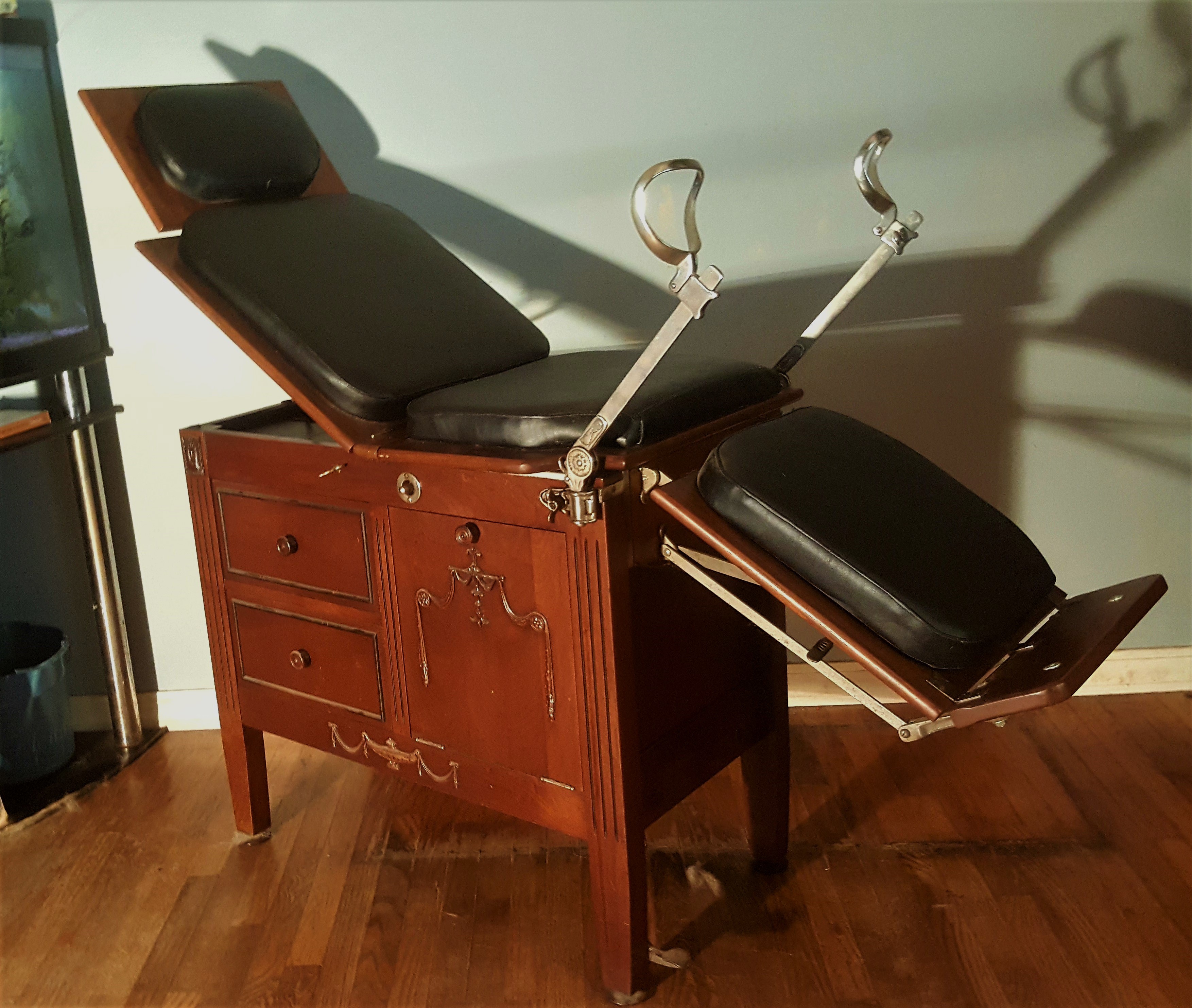 Beautifully restored antique from the 1930s!