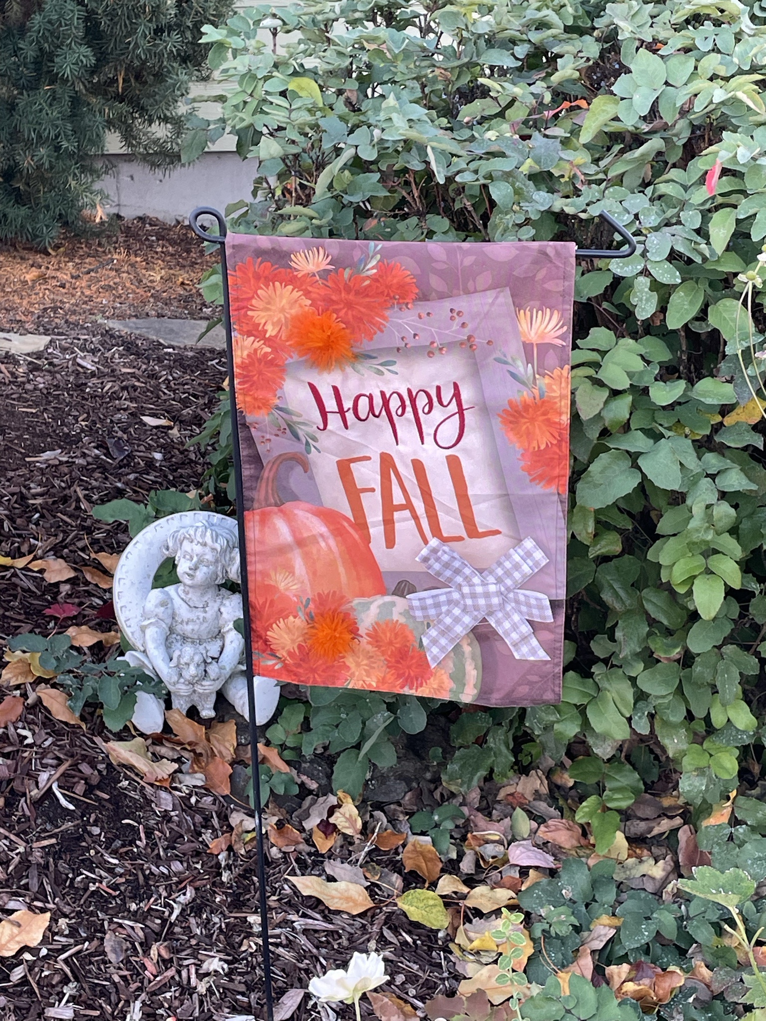 A Touch of Autumn: Brightening Up a Tough Week in Southern Oregon