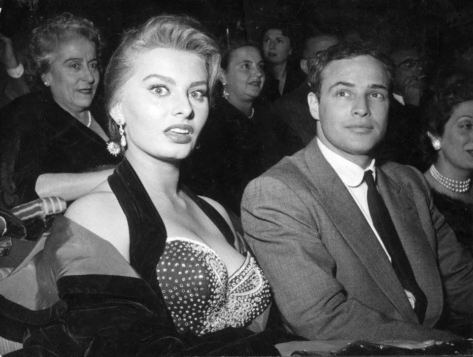 Sophia Loren and Marlon Brando grace the Academy Awards in 1954!