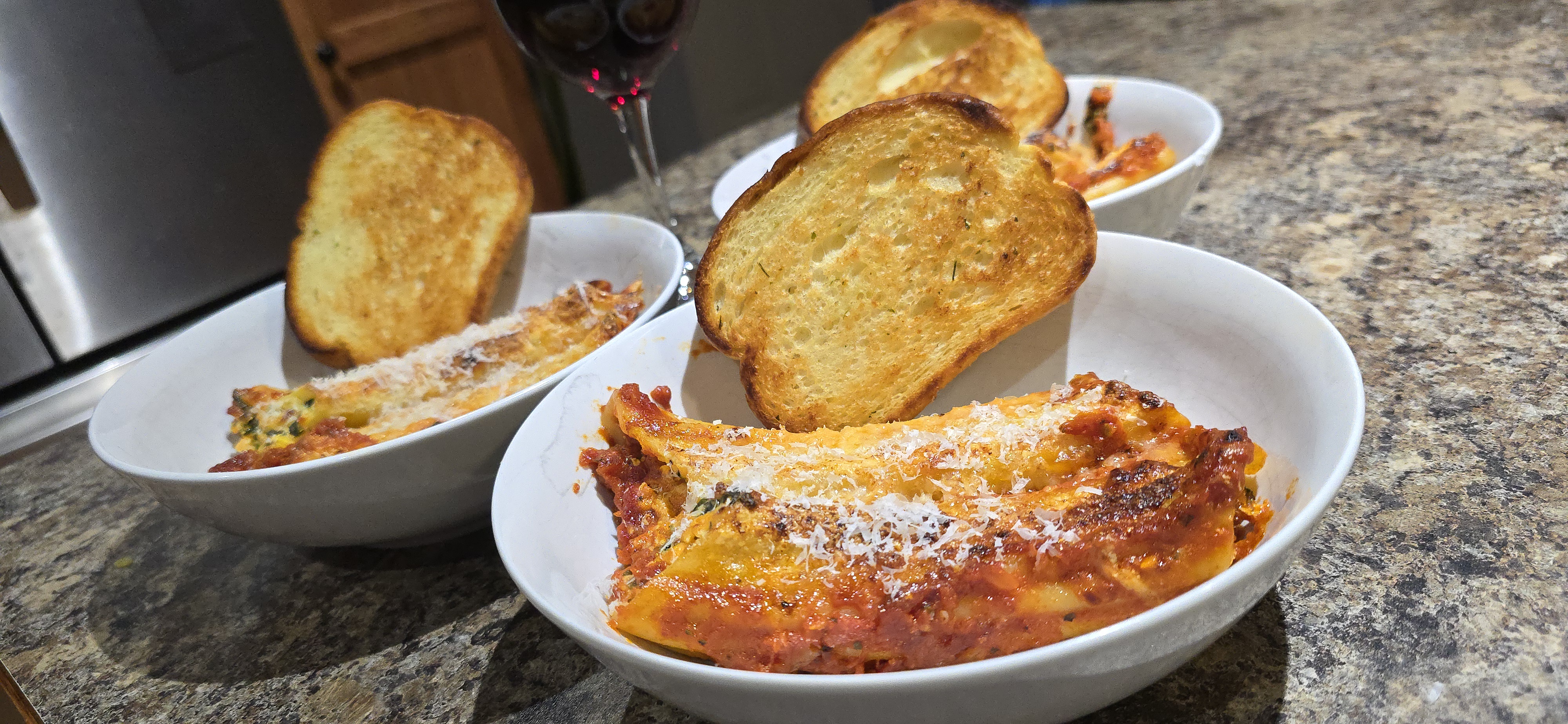 Delicious Manacotti: A Pasta Delight