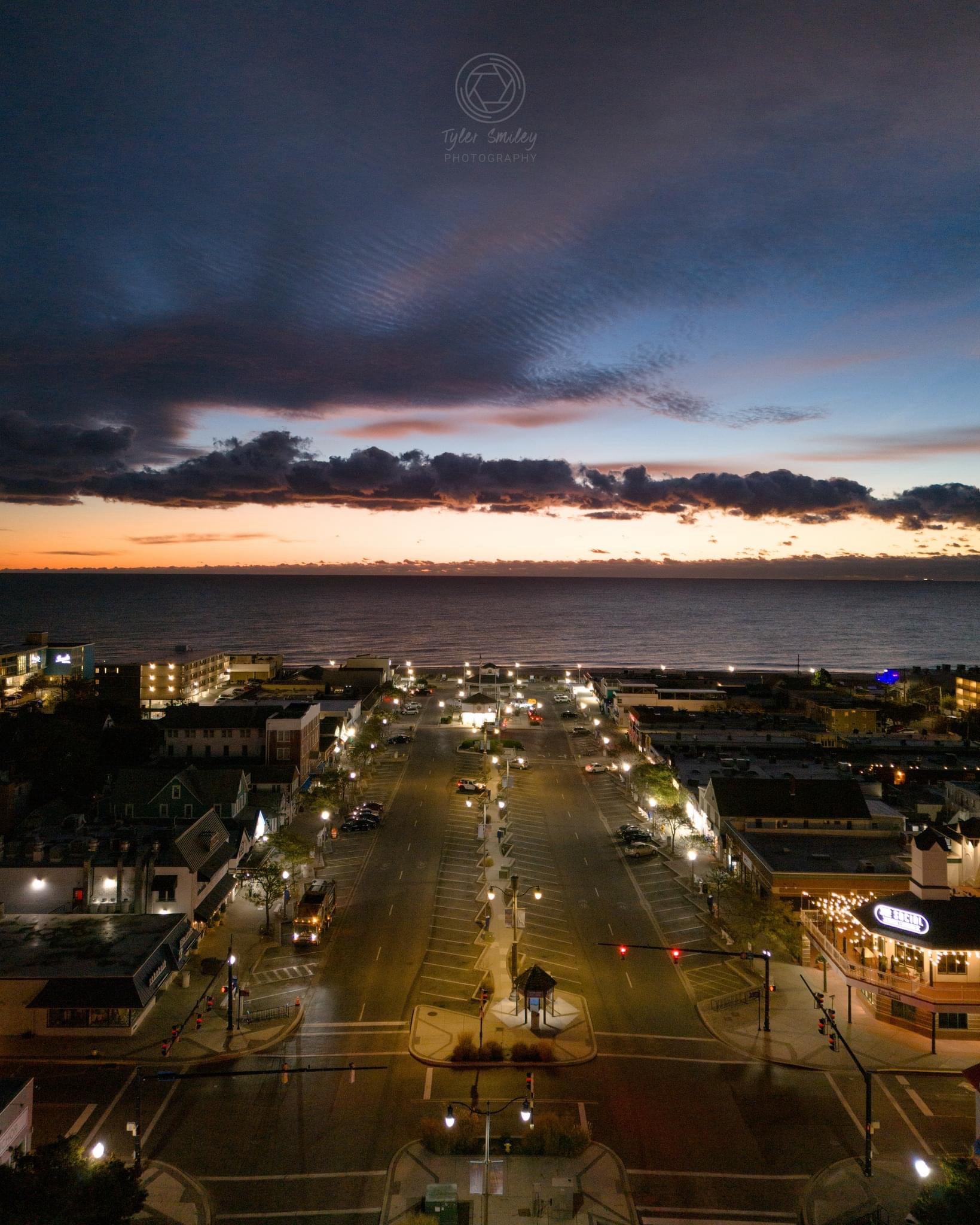 Breathtaking Sunset Over the Horizon