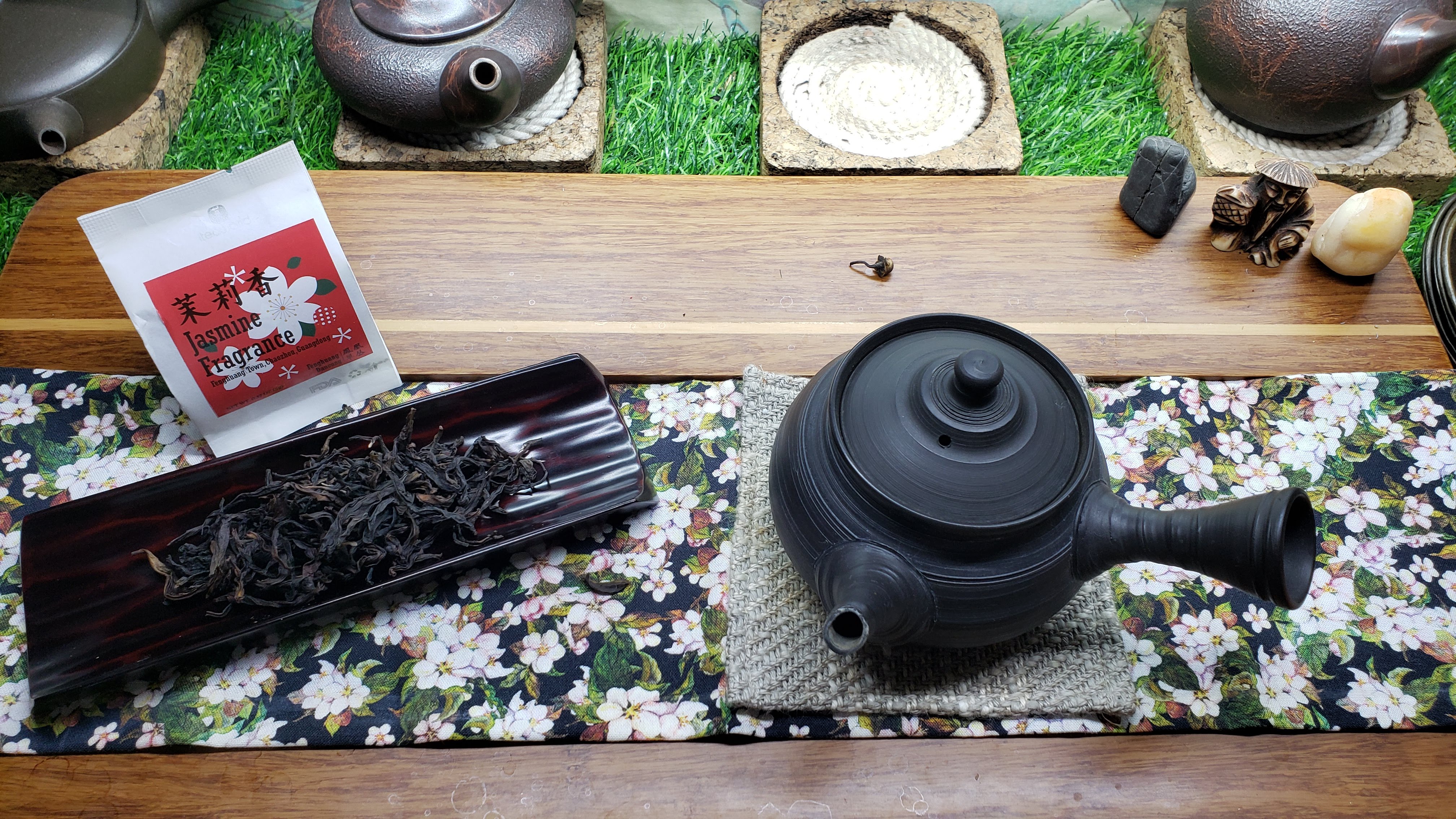 Discover iTeaworld's Fenghuang Dancong Oolong with a Hint of Jasmine