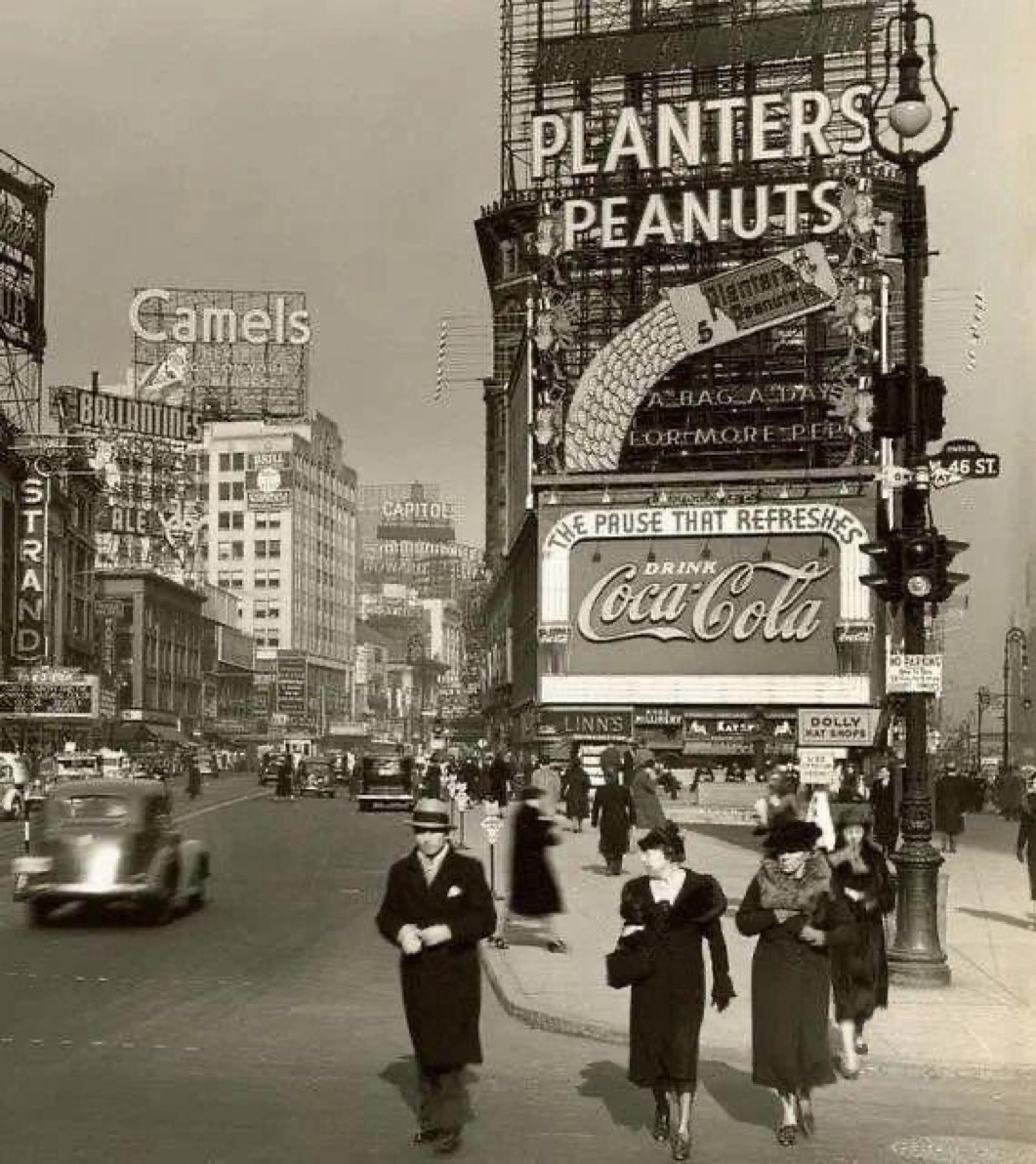 A Glimpse of Times Square in 1936