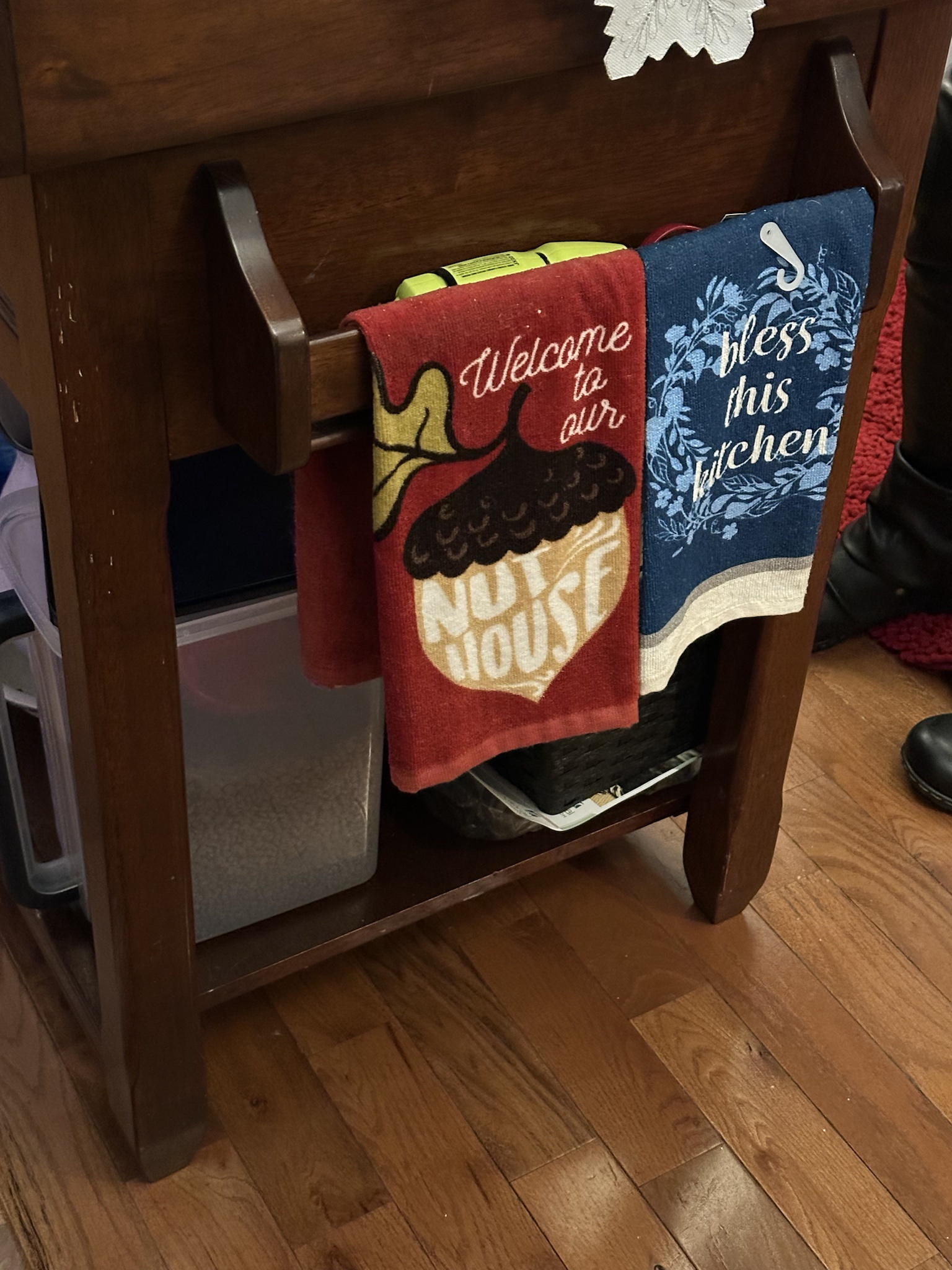 Even Nanaw's house isn't immune to the reach of Imgur