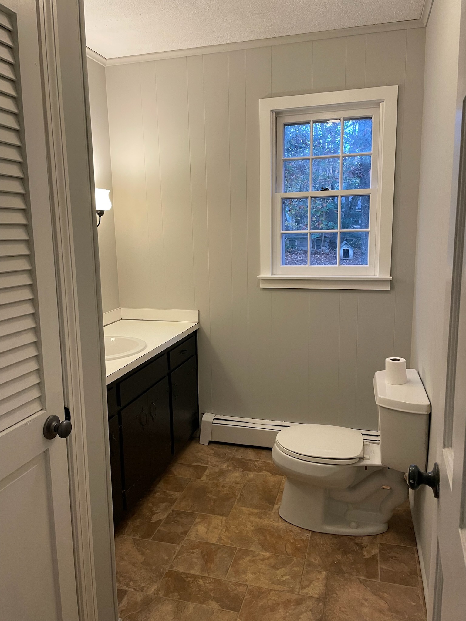 A speedy bathroom renovation that’s anything but ordinary.