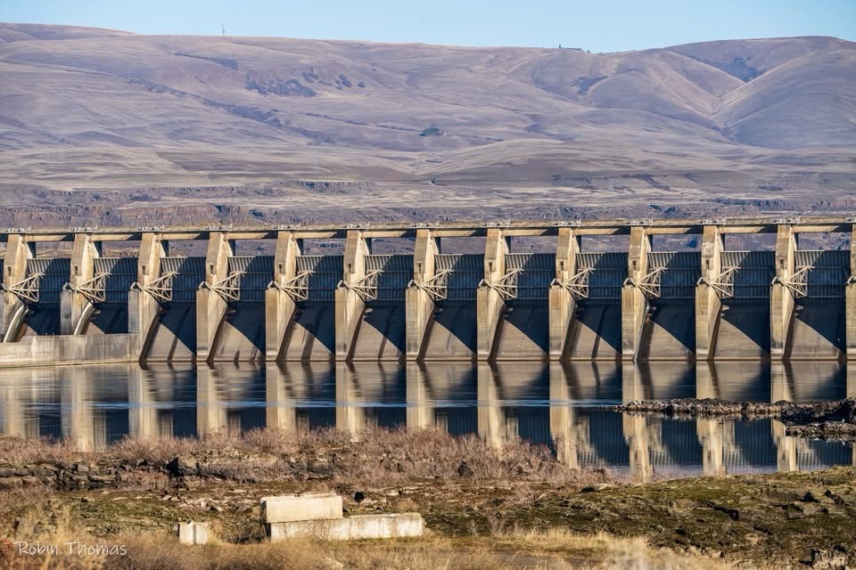 The Mighty Dam: Nature's Power Unleashed