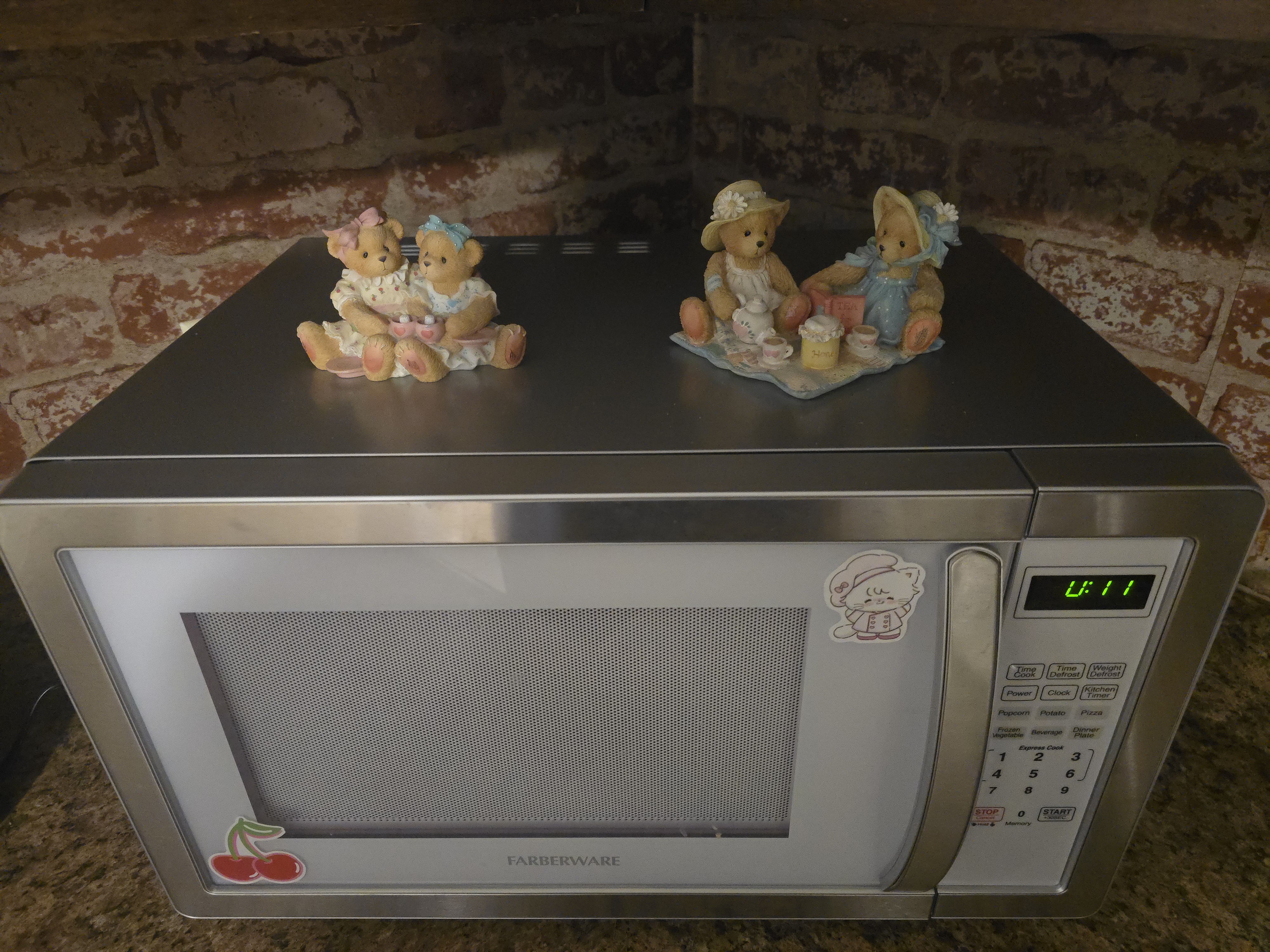 Is It Safe to Stack Items on Top of the Microwave?