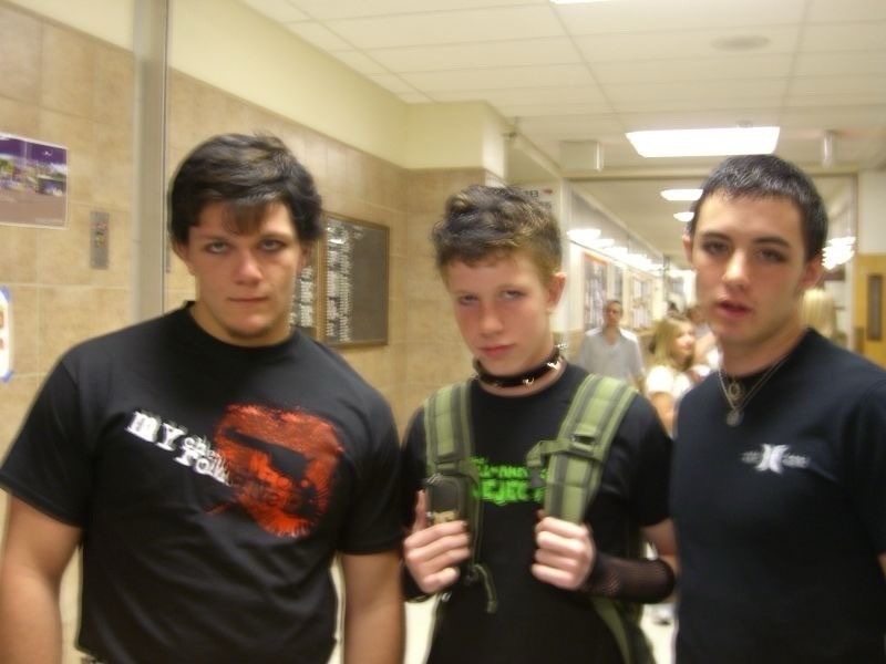 A nostalgic throwback to the fashion trends of the 2000s.