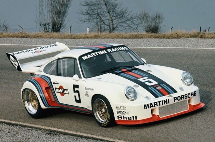 Revving Up the Porsche 935 Vallelunga: A Classic from 1976