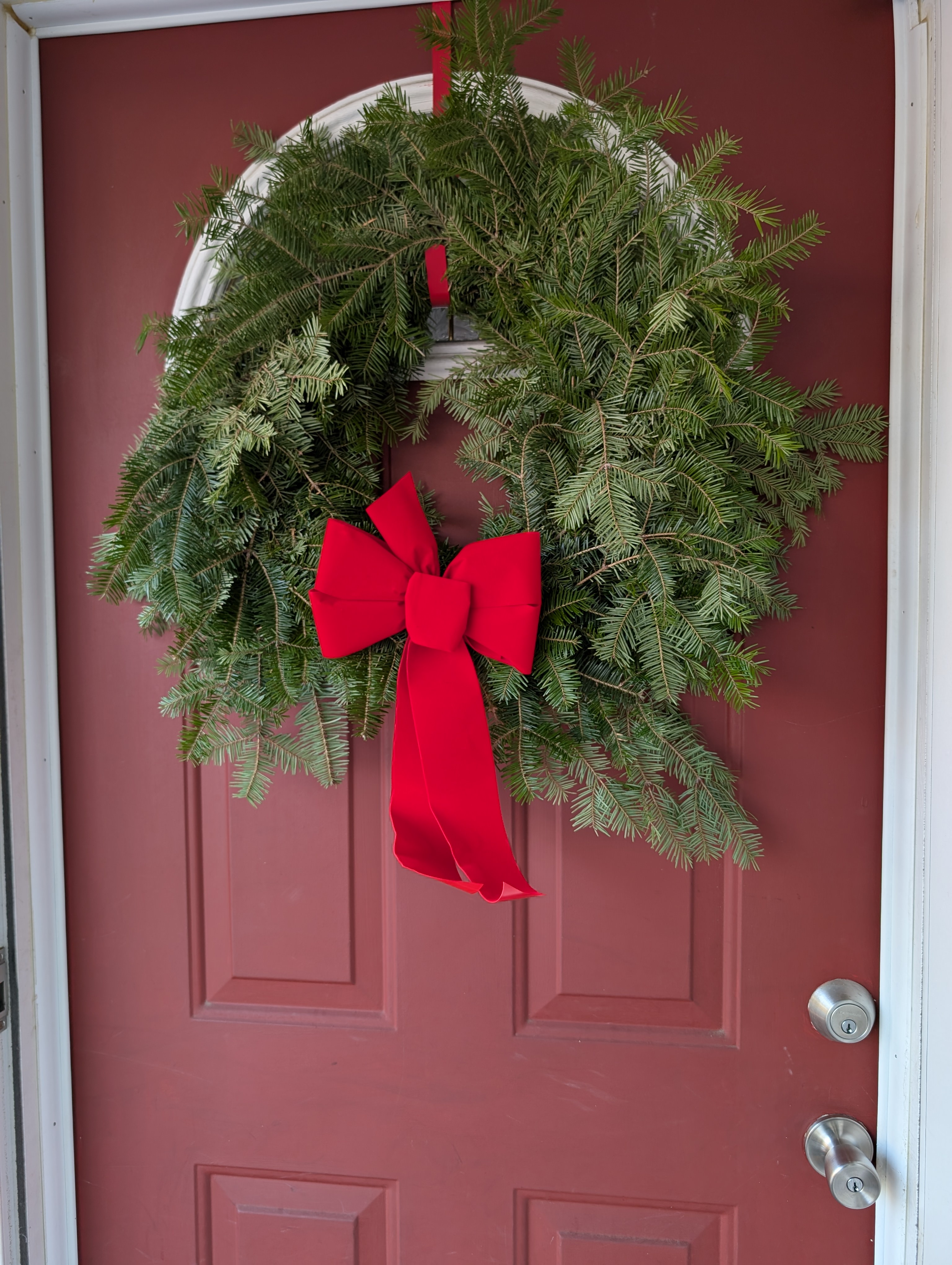 The first decoration has officially made its debut!