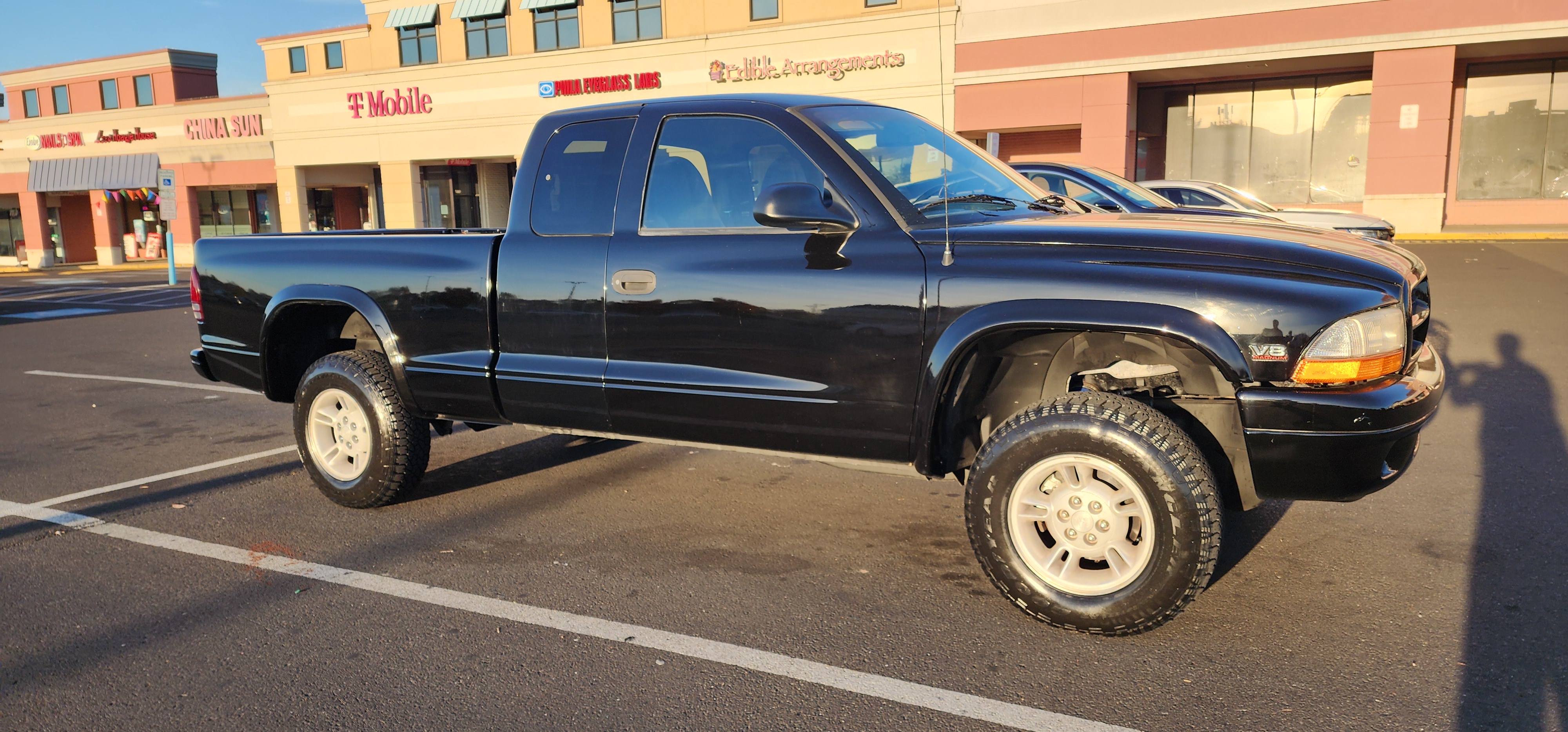 Check out my rugged 97 Dodge Dakota Sport 4x4!