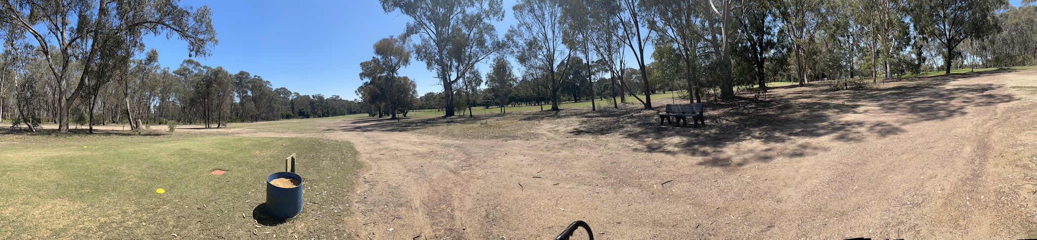 Golfing at Benalla Golf Club: Spoiler alert, I'm not great!