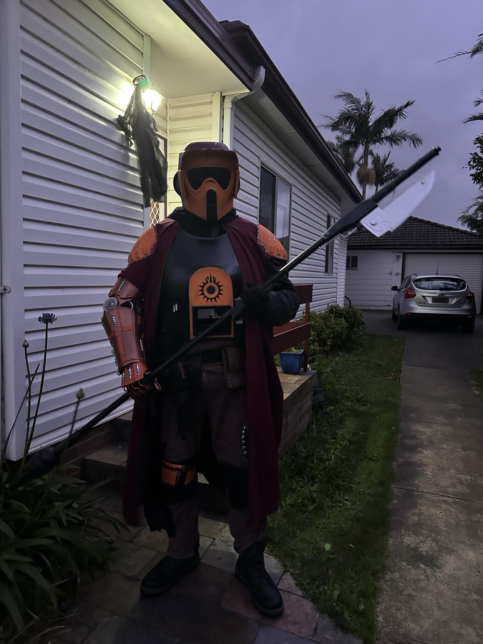 Rocking my Star Wars Black Sun Criminal Syndicate cosplay for Halloween down under!
