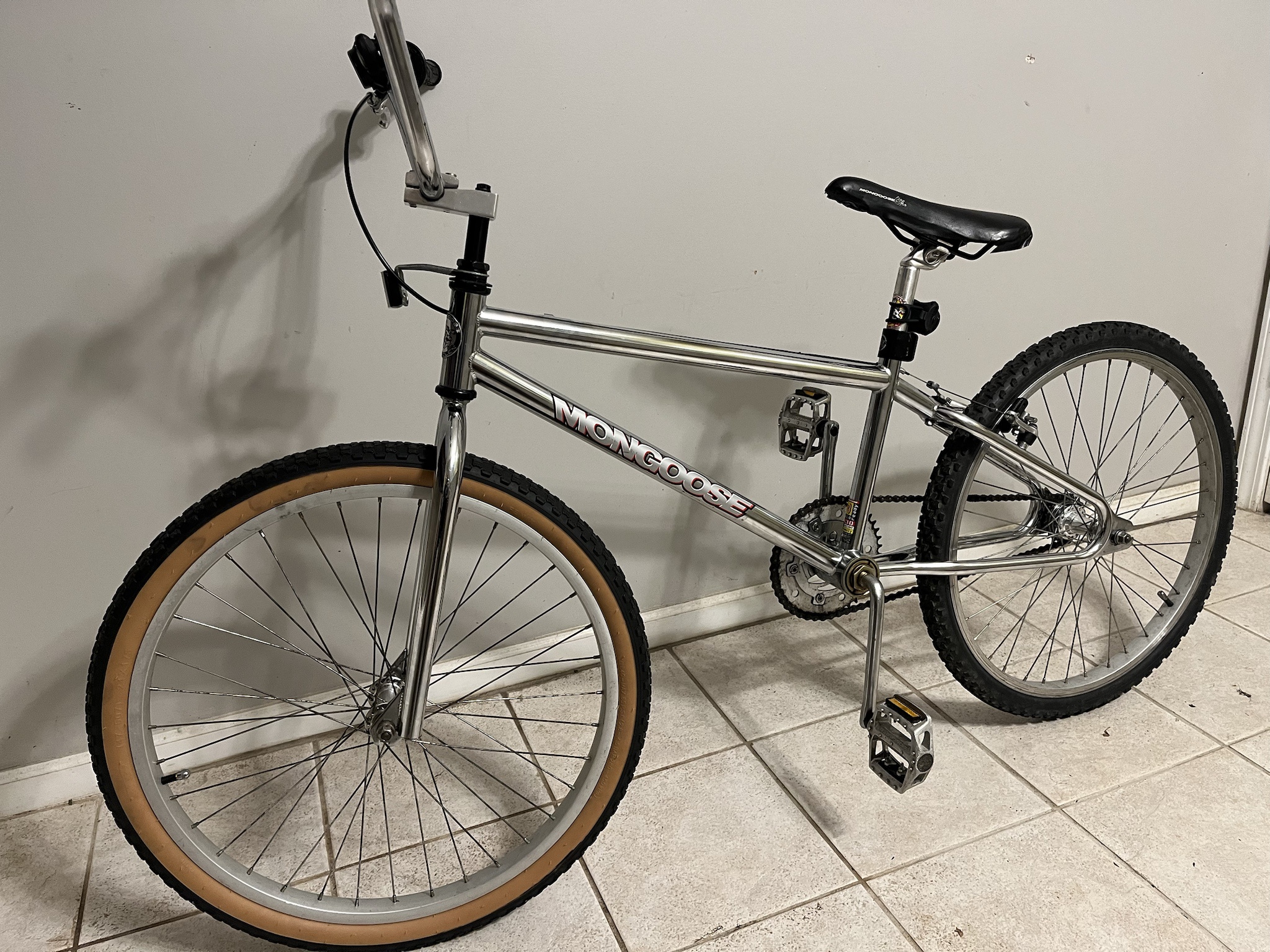 The Classic 1996 Mongoose Cruiser Expert: A Timeless Ride