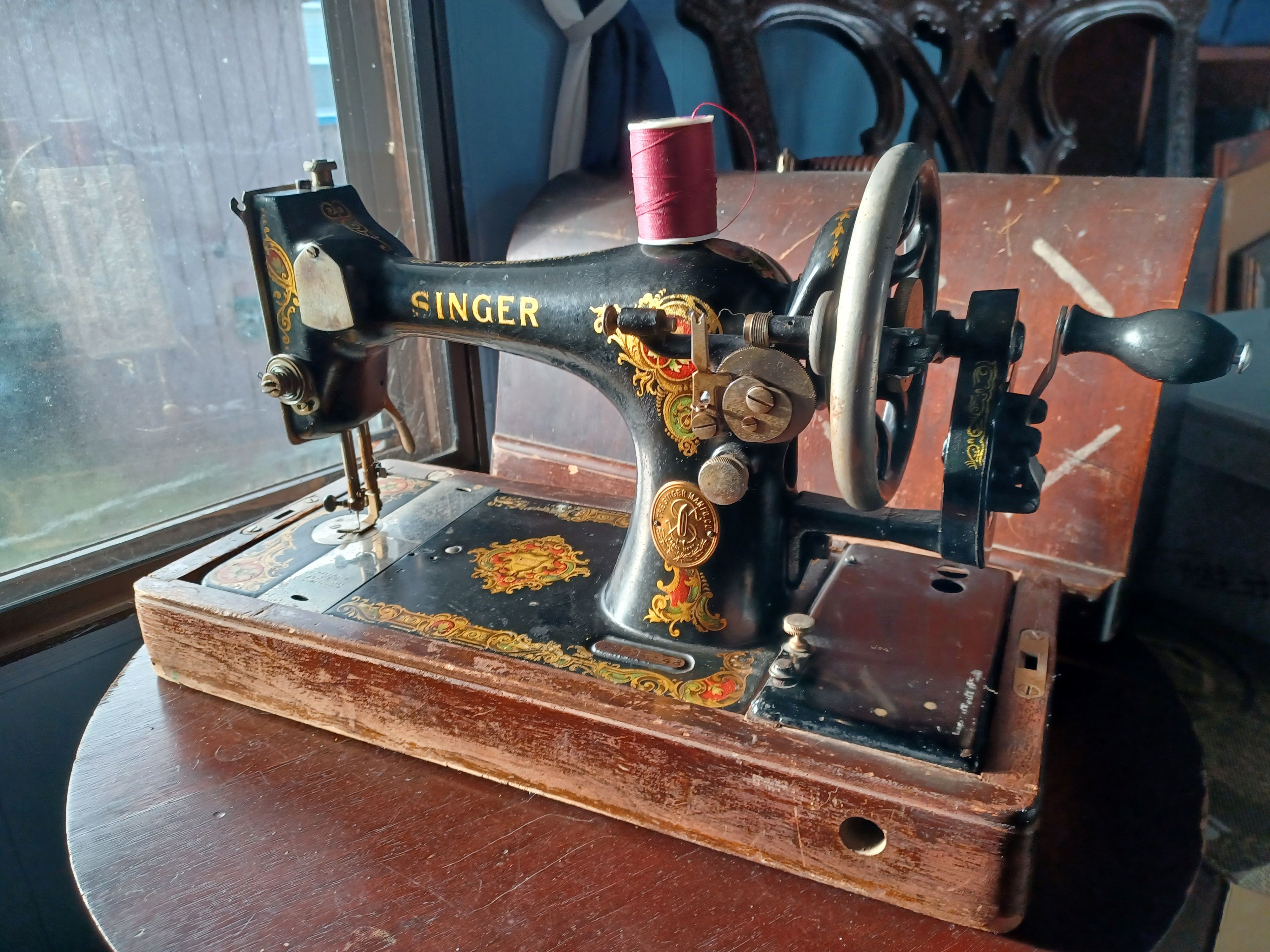 Introducing MY Singer 128: A Vintage Classic