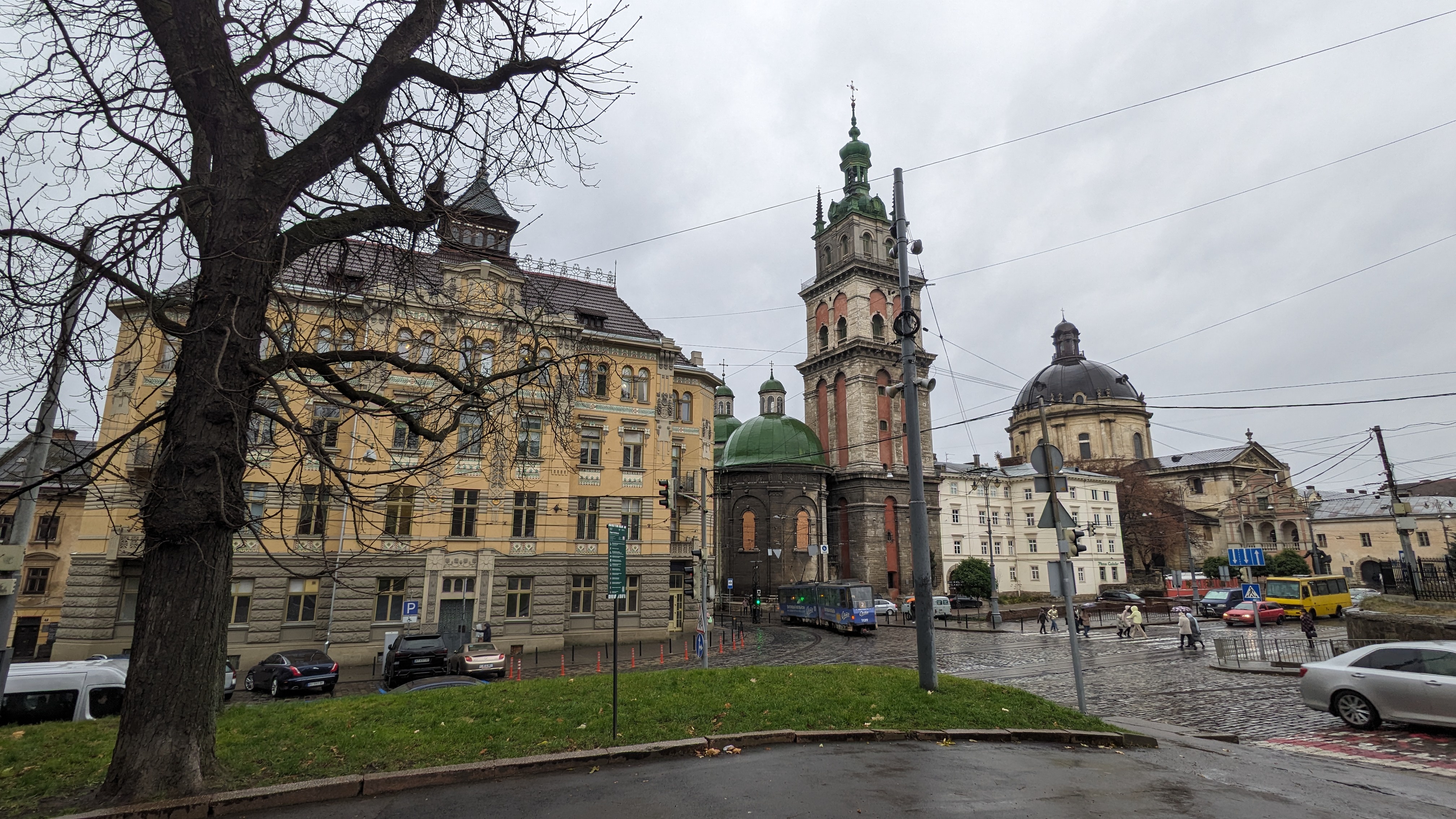Exploring the beauty of Lviv