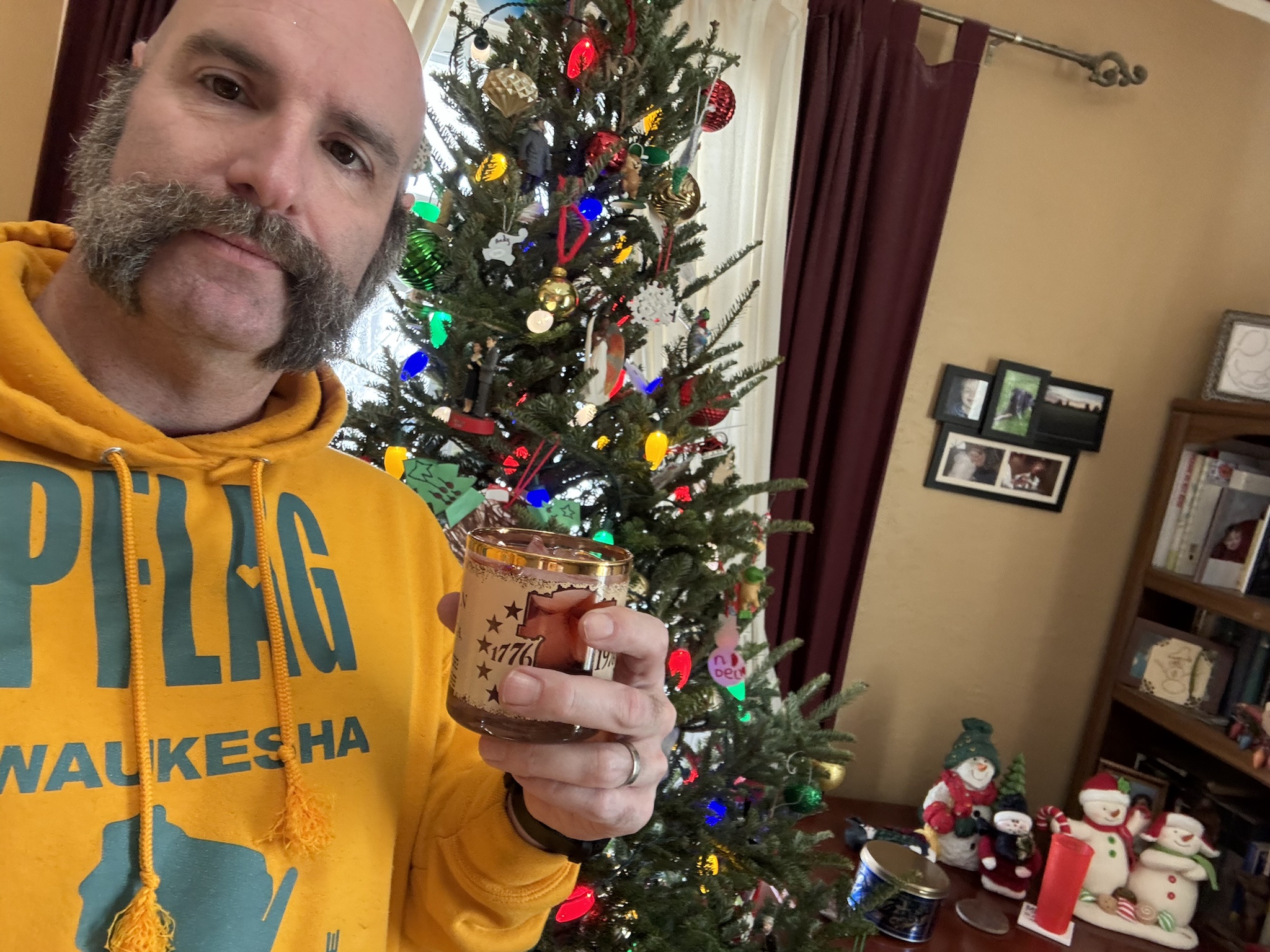 Merry Christmas to All the Imgurians Out There!