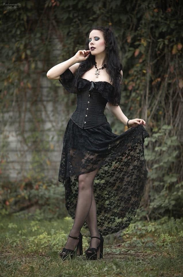 Obsessed with Her Fabulous Outfit!