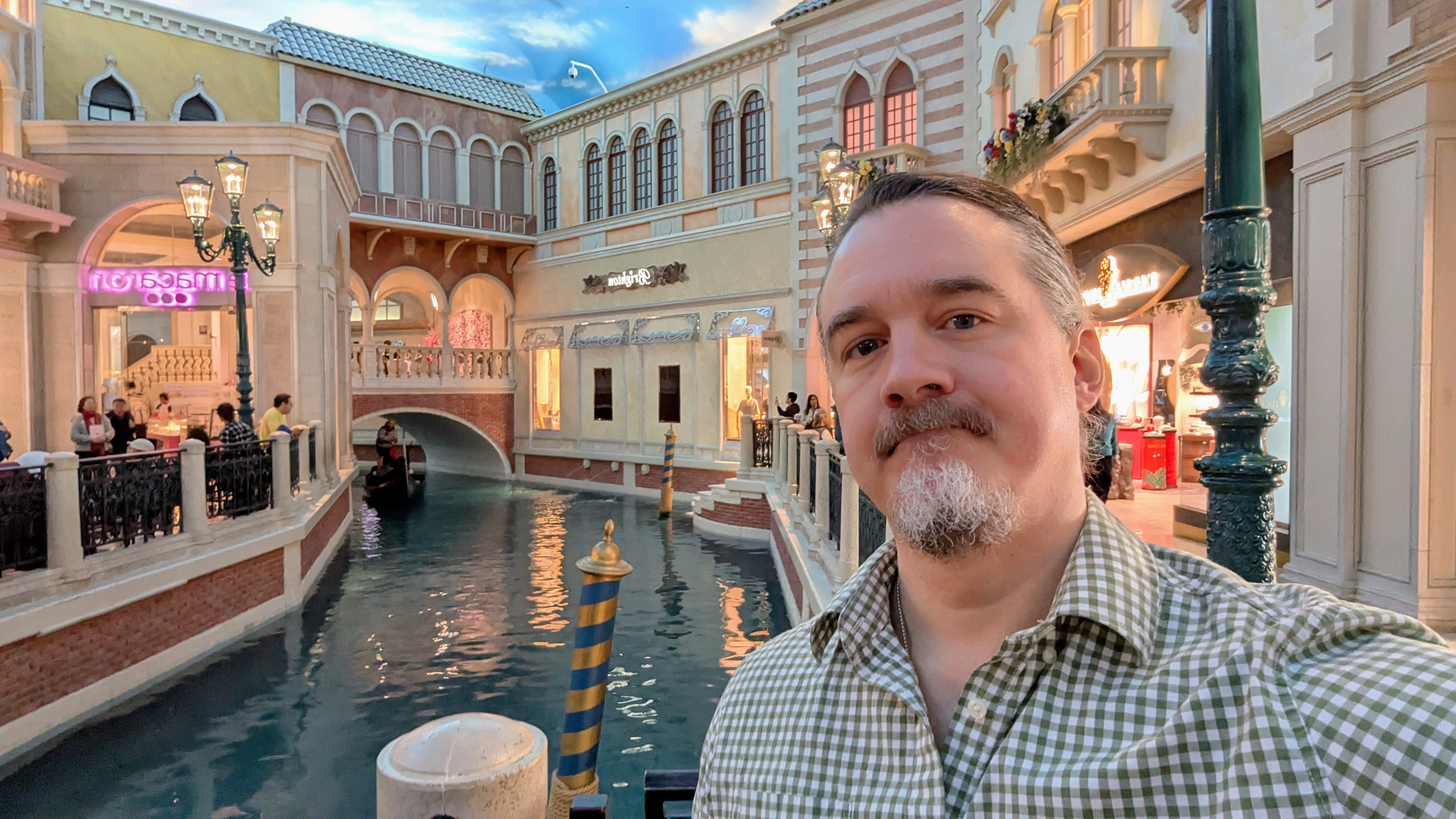 Hey Christmas! I'm in Las Vegas, but This Feels Like Blackreach!