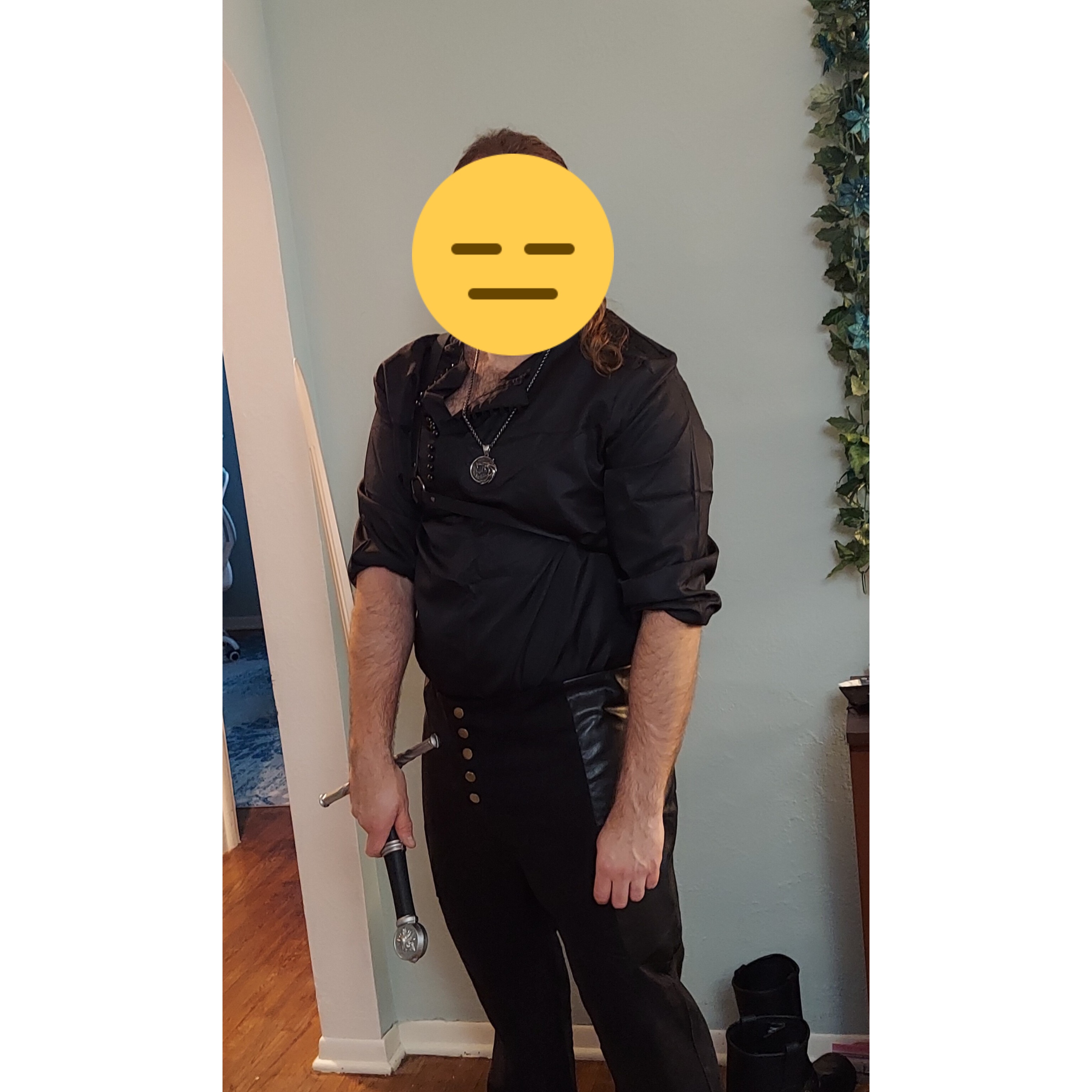 Show Off Your Spooktacular Halloween Costume and Cake Day Celebration!