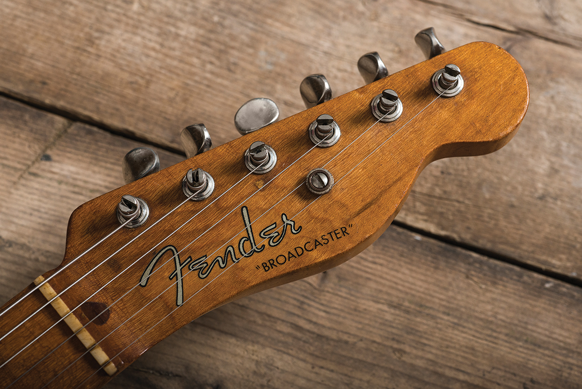The Unique Round String Retainers on Telecasters Explained