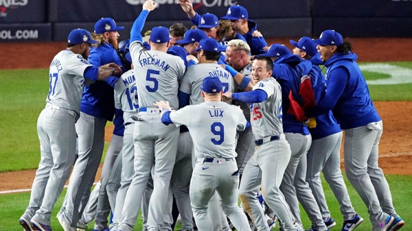 Yankees declare Dodgers' victory a fake news scandal, claiming Game 5 was their World Series win!