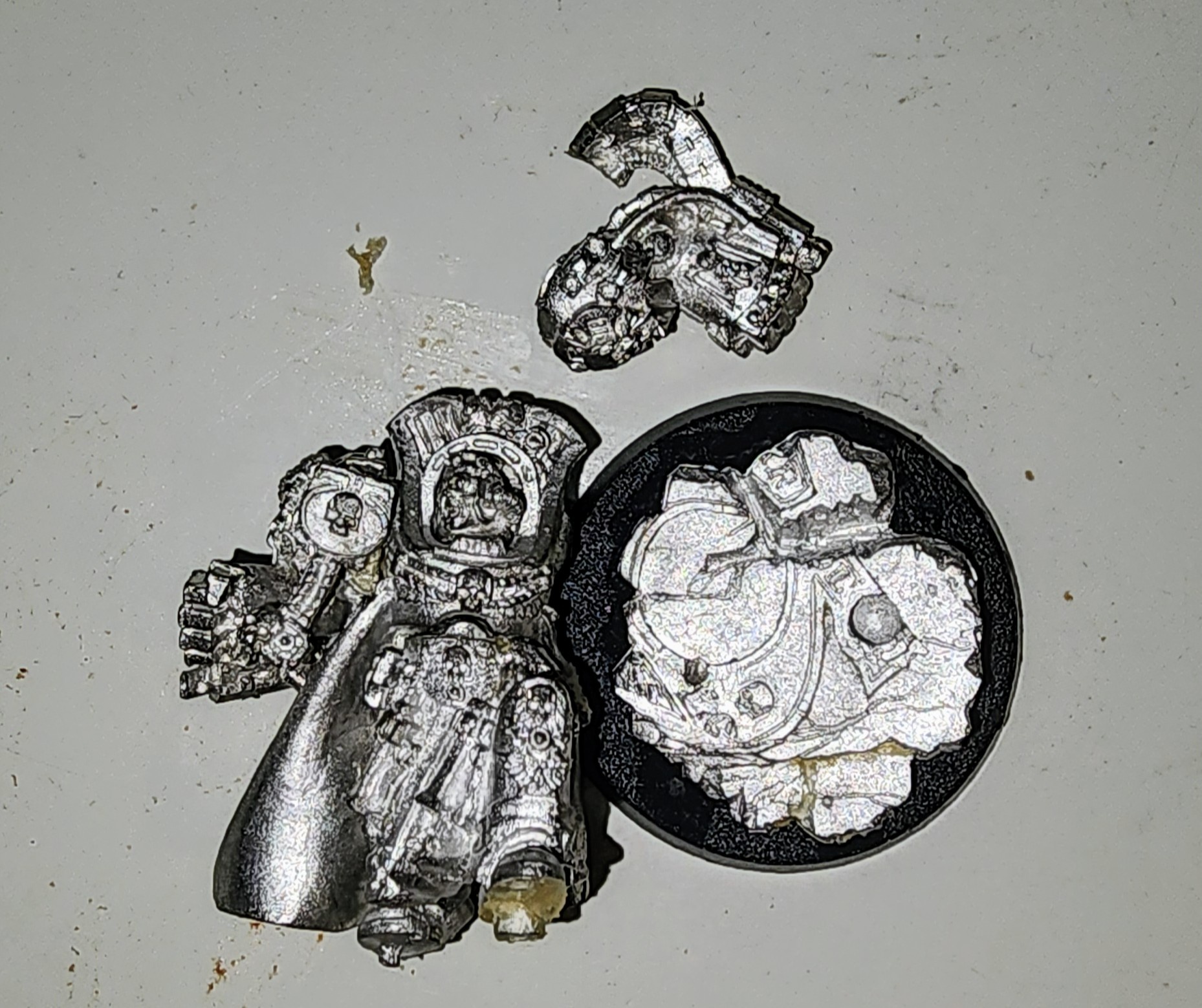 Discovering the Mystery of the Unknown Ultramarines