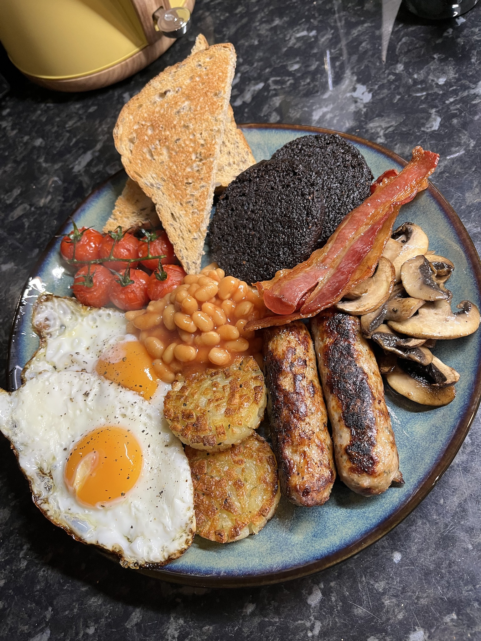 Tonight's Dinner: Breakfast for Dinner Delight!