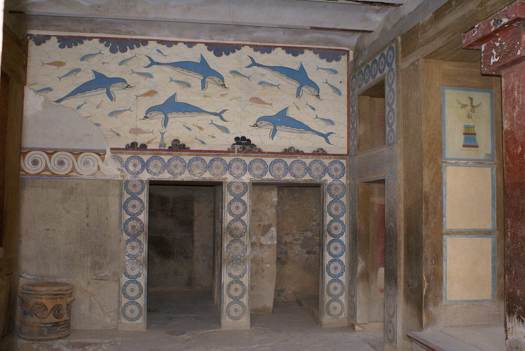 Exploring the Mysteries of Knossos