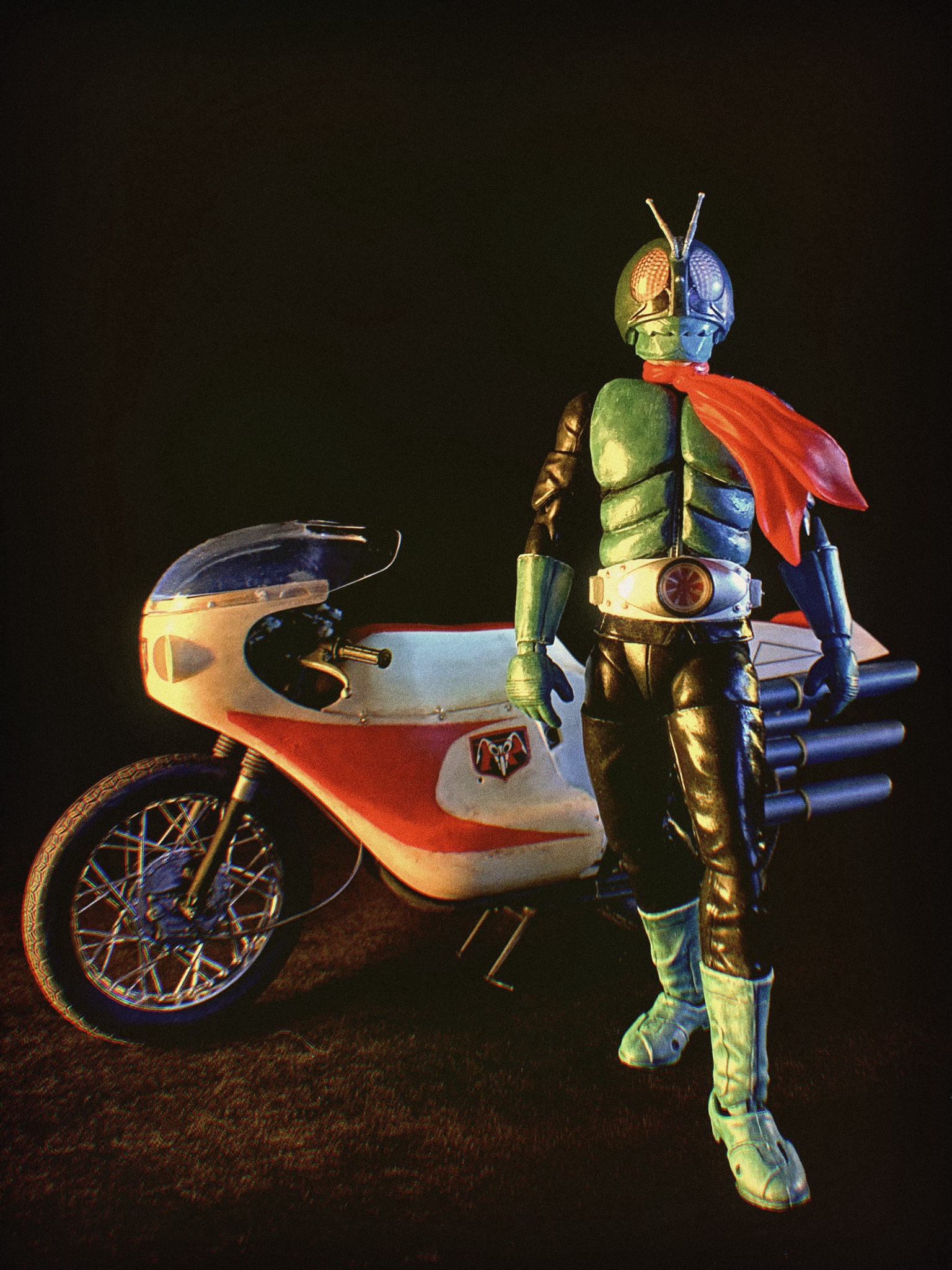 Epic Showdown: Cyclone vs. Kamen Rider 1
